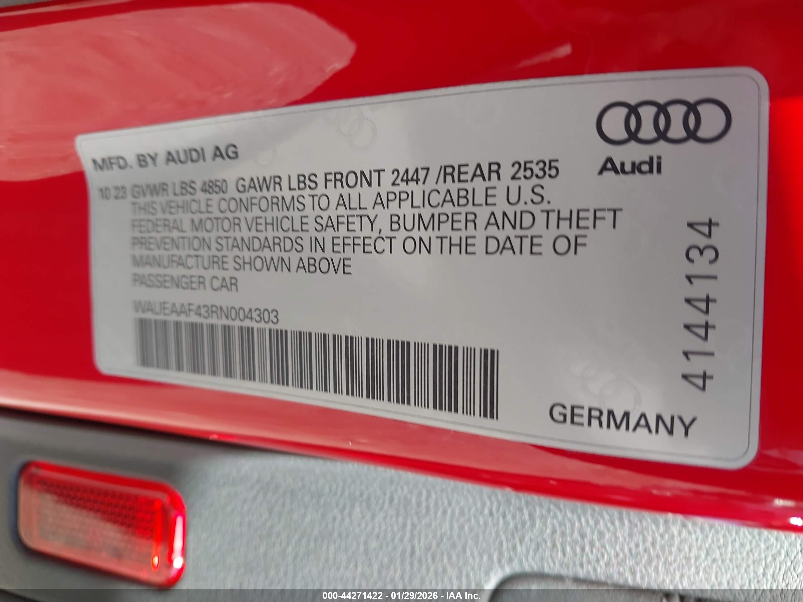AUDI A4 image 9