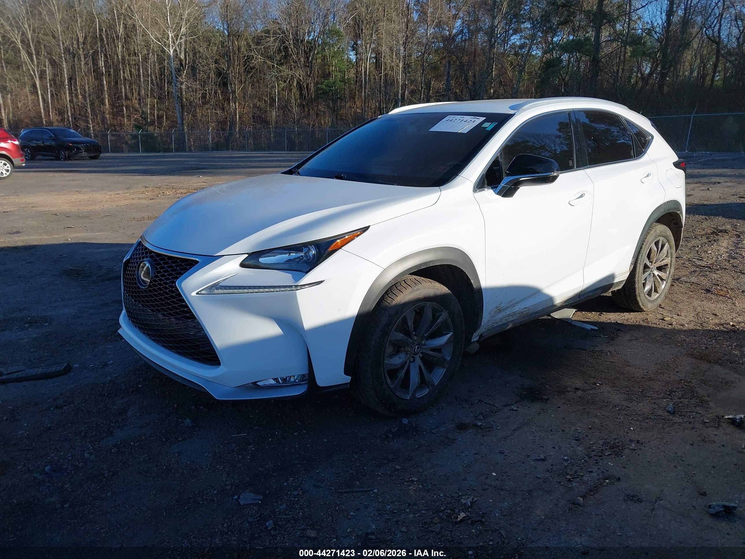 LEXUS NX image 2