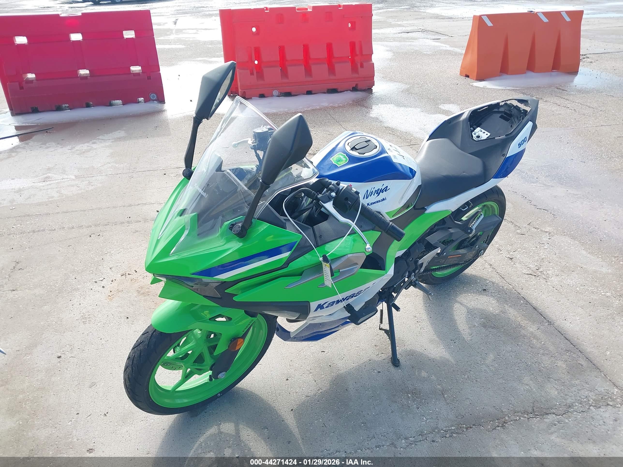 KAWASAKI EX500 image 2