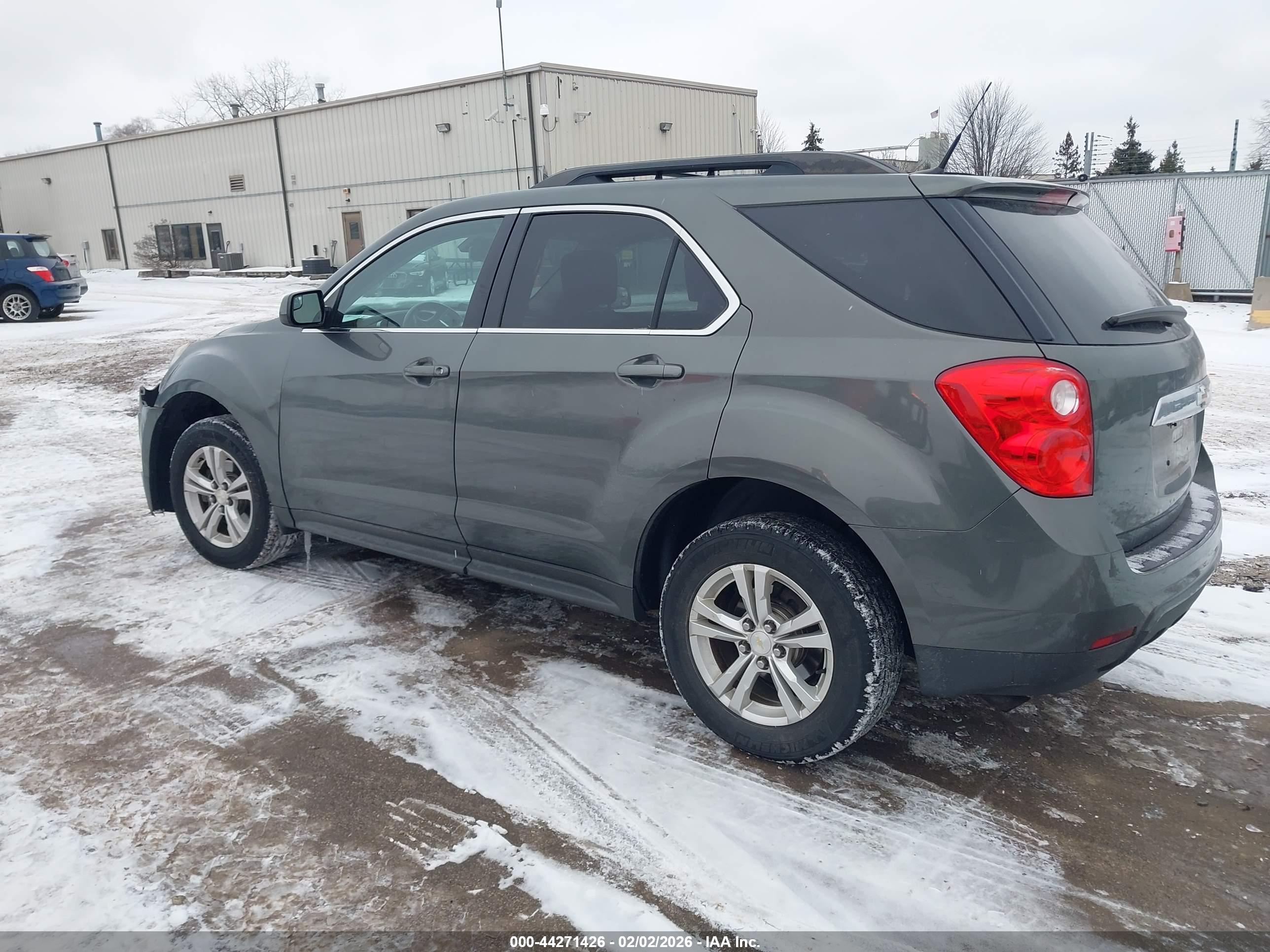 CHEVROLET EQUINOX image 3