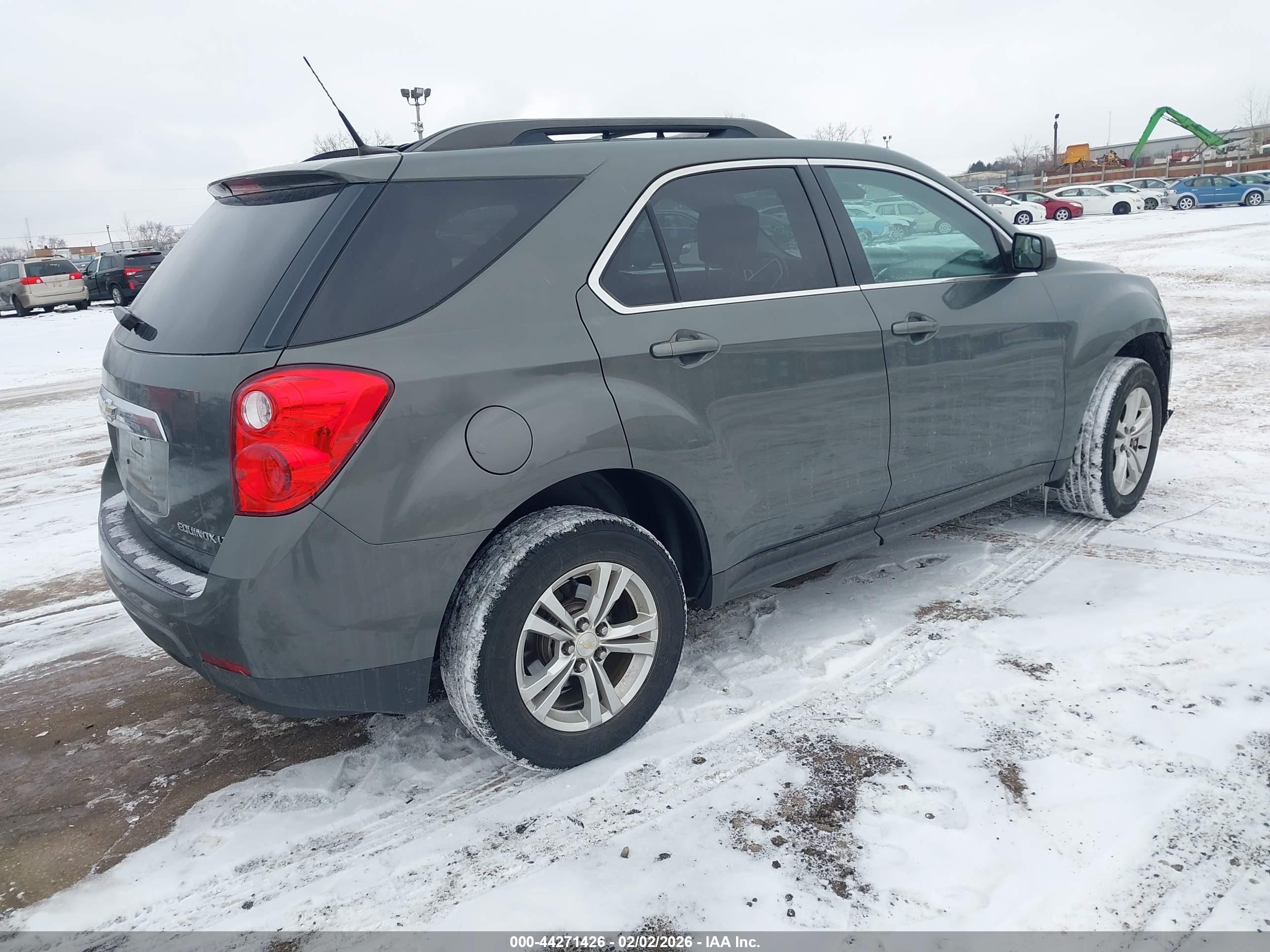 CHEVROLET EQUINOX image 4