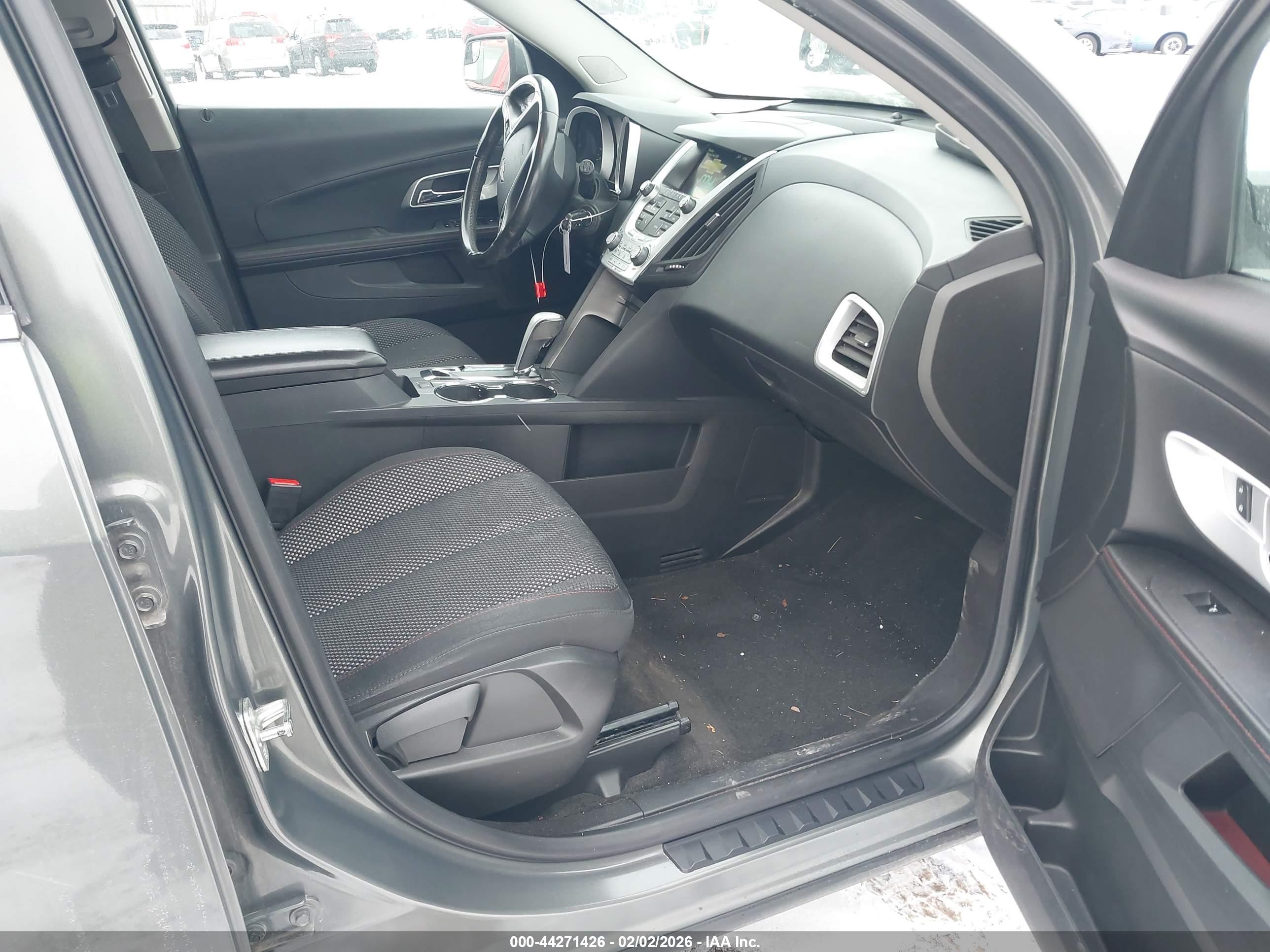 CHEVROLET EQUINOX image 5
