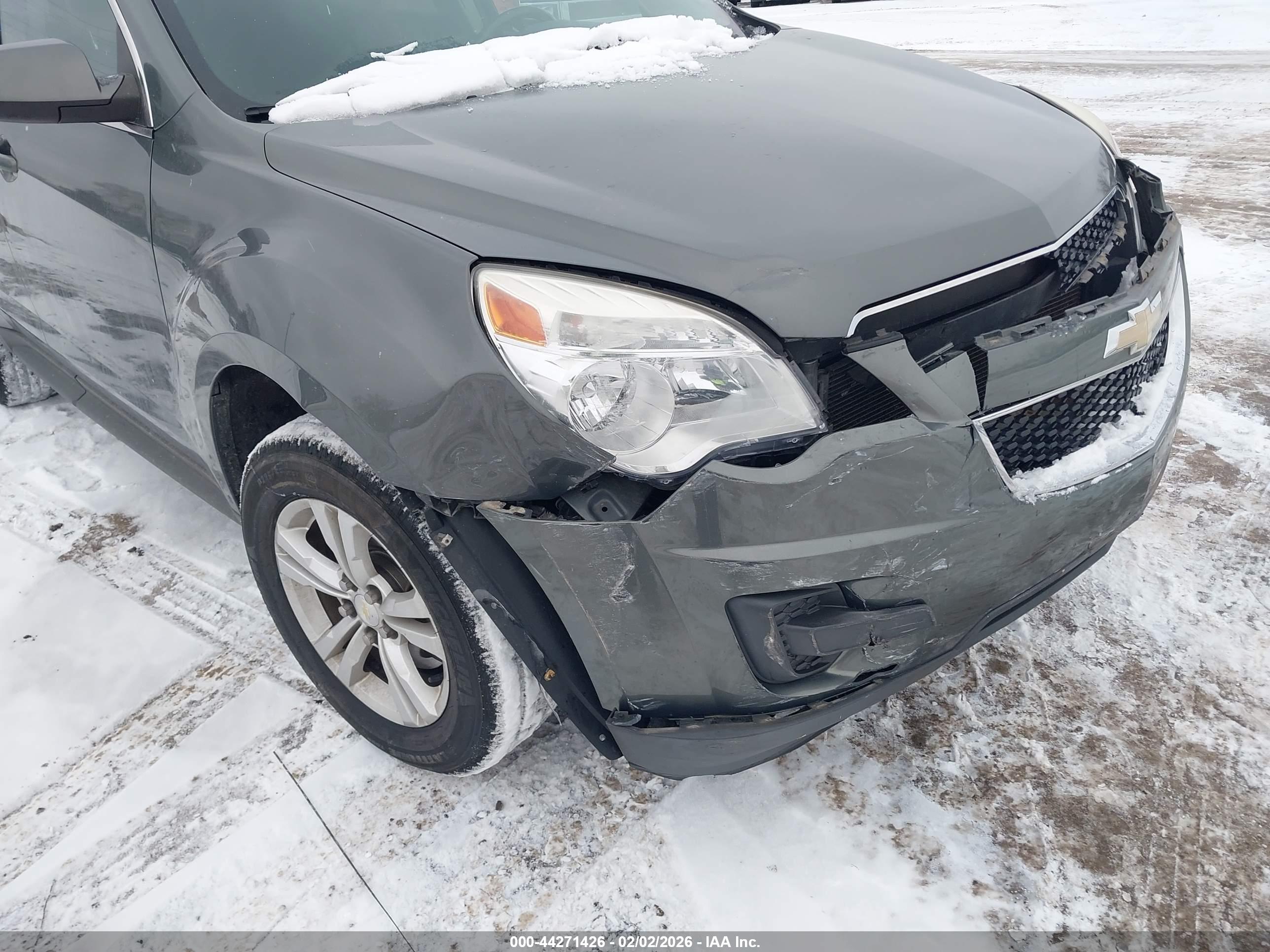 CHEVROLET EQUINOX image 6