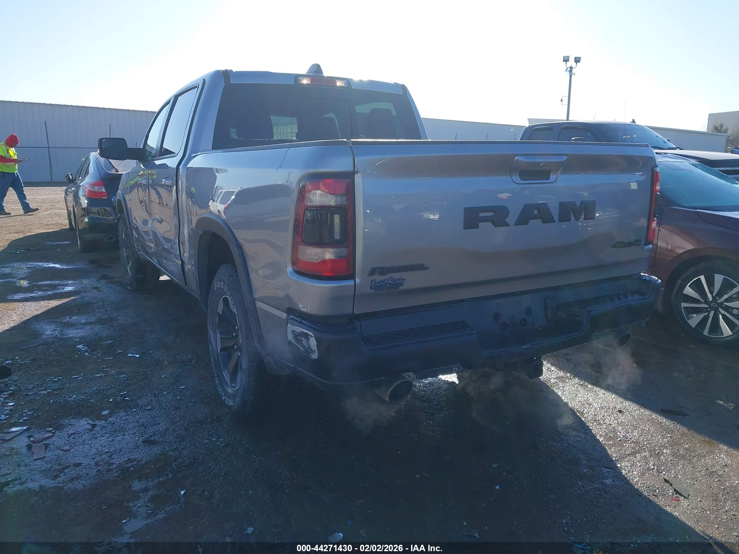 RAM 1500 image 3