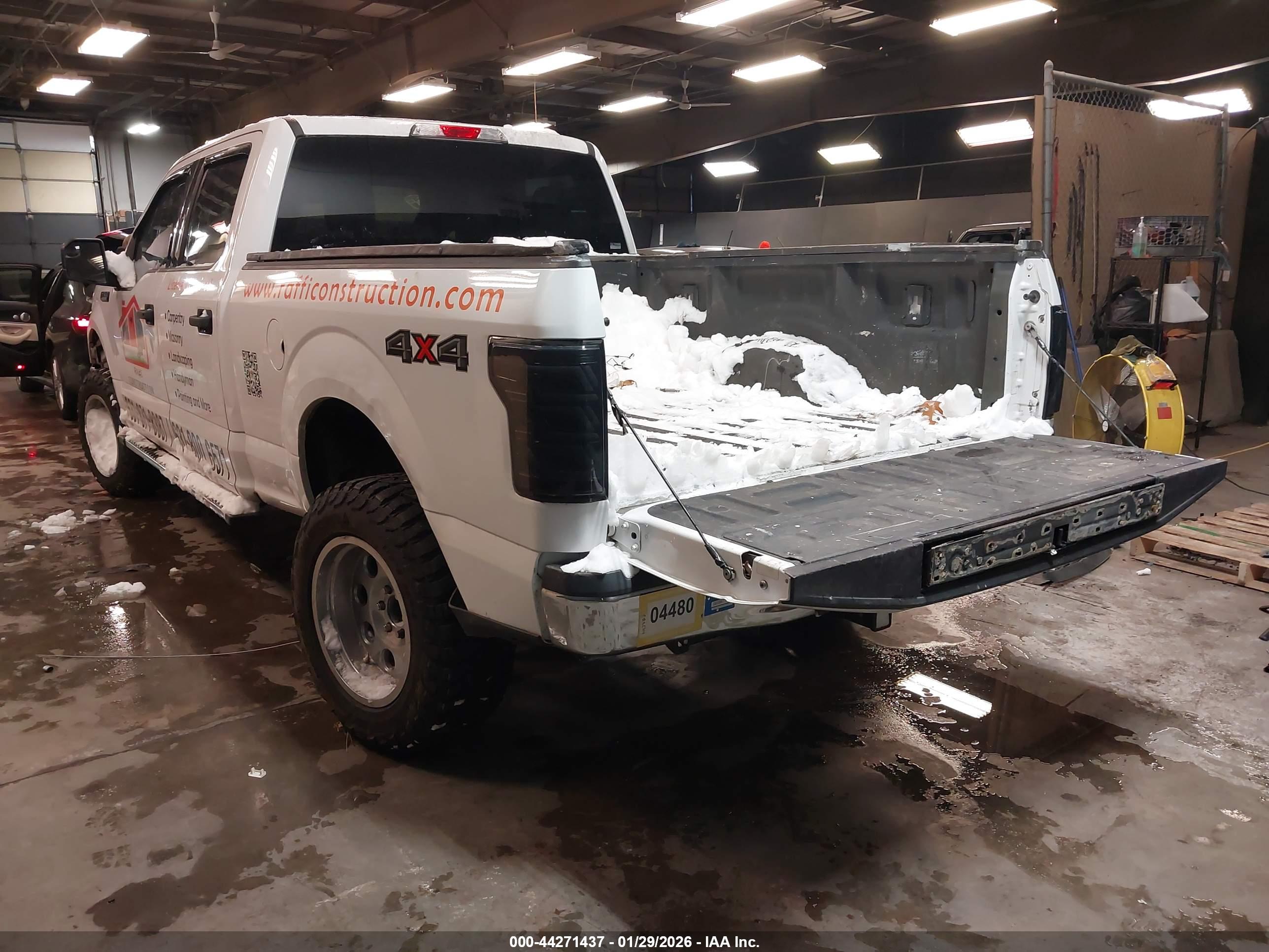 FORD F-150 image 3