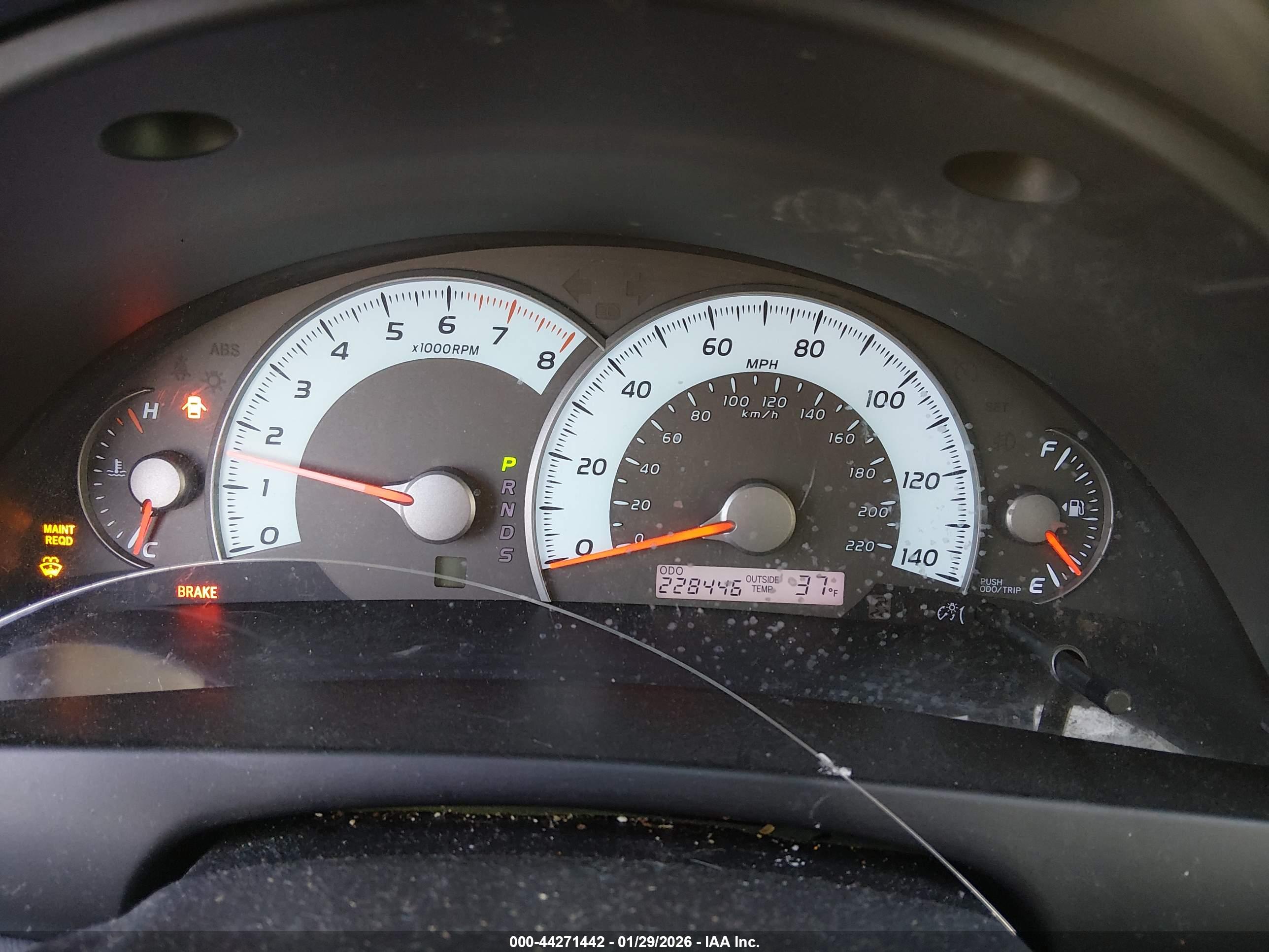 TOYOTA CAMRY image 7