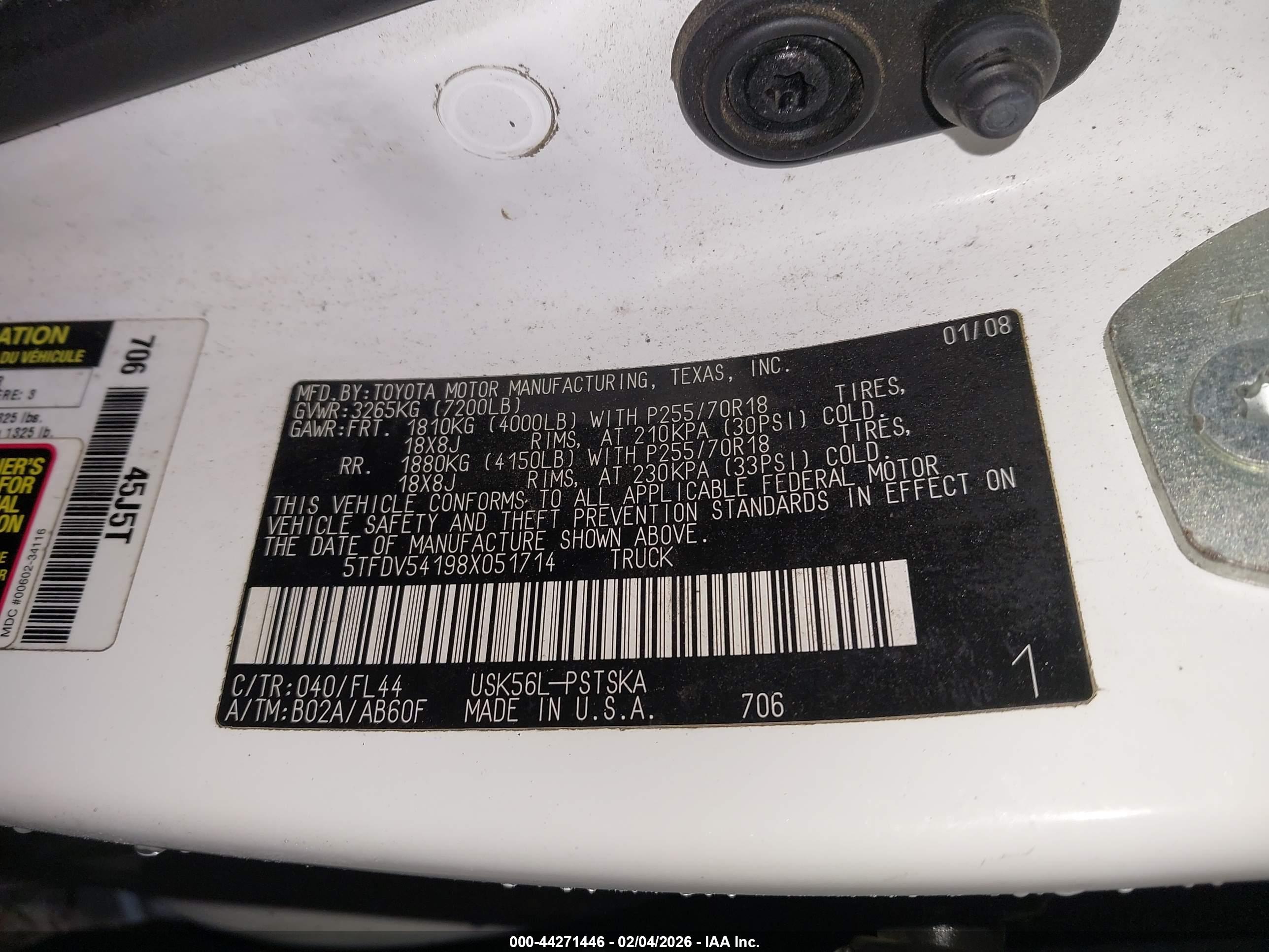 TOYOTA TUNDRA image 9