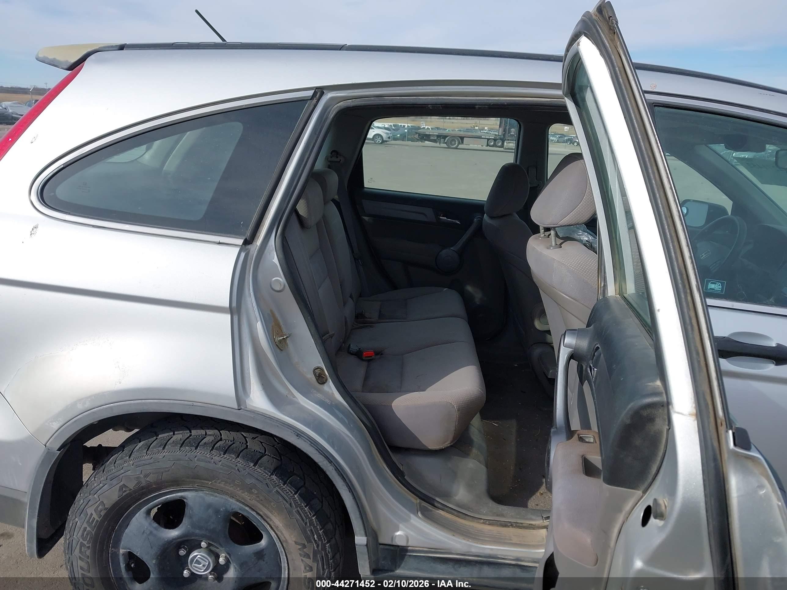 HONDA CR-V image 8