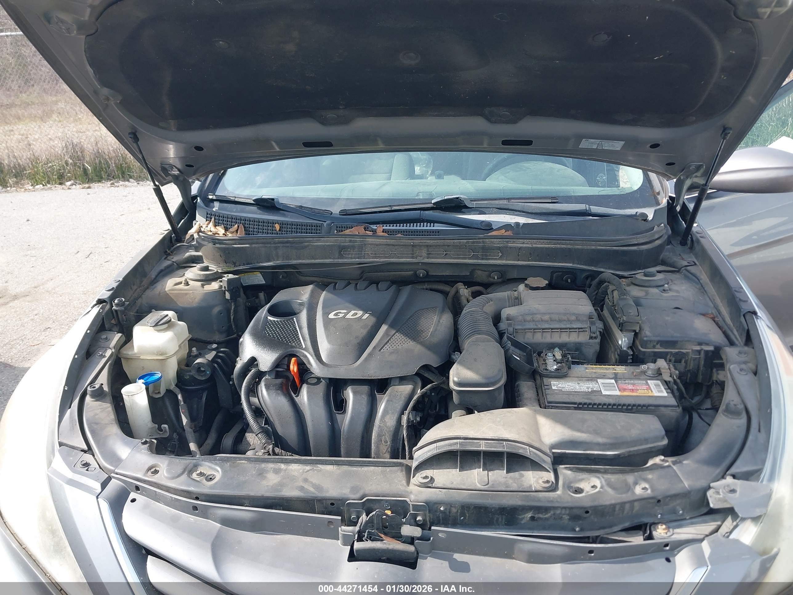 HYUNDAI SONATA image 10