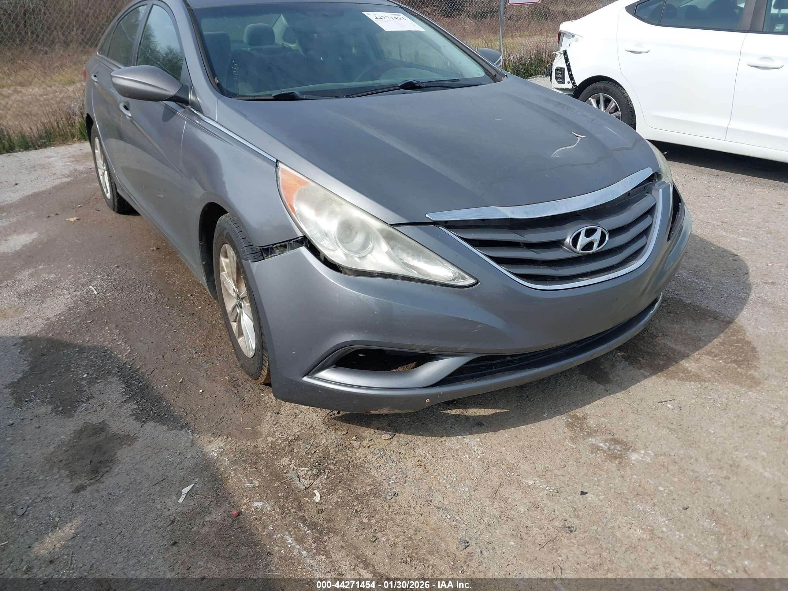 HYUNDAI SONATA image 6