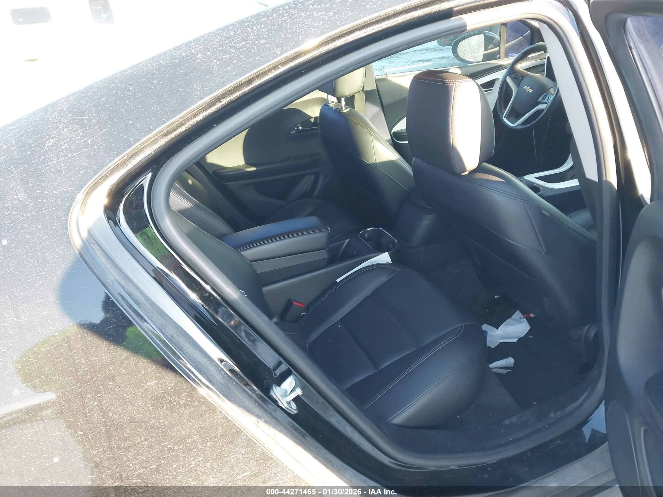 CHEVROLET VOLT image 8