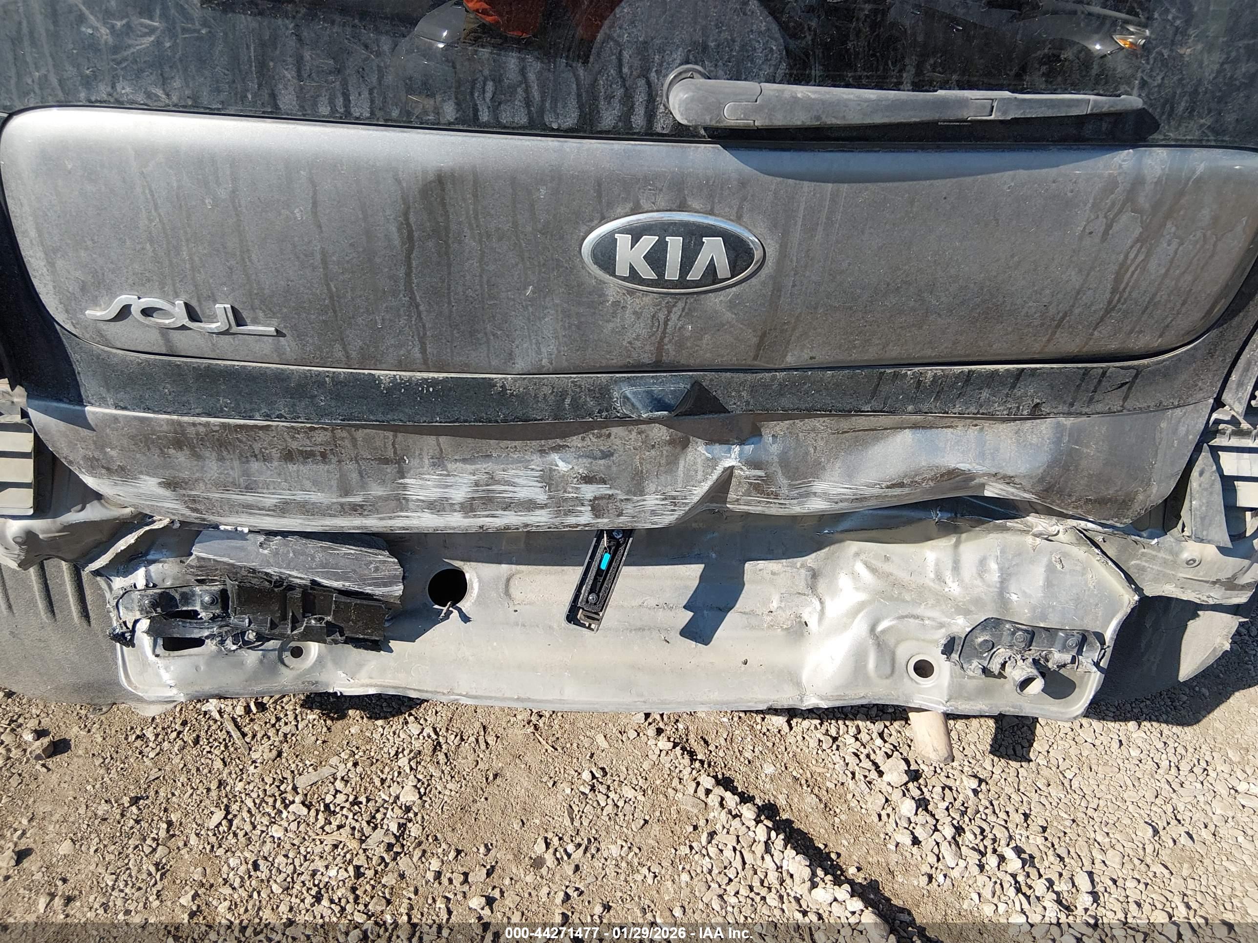 KIA SOUL image 6