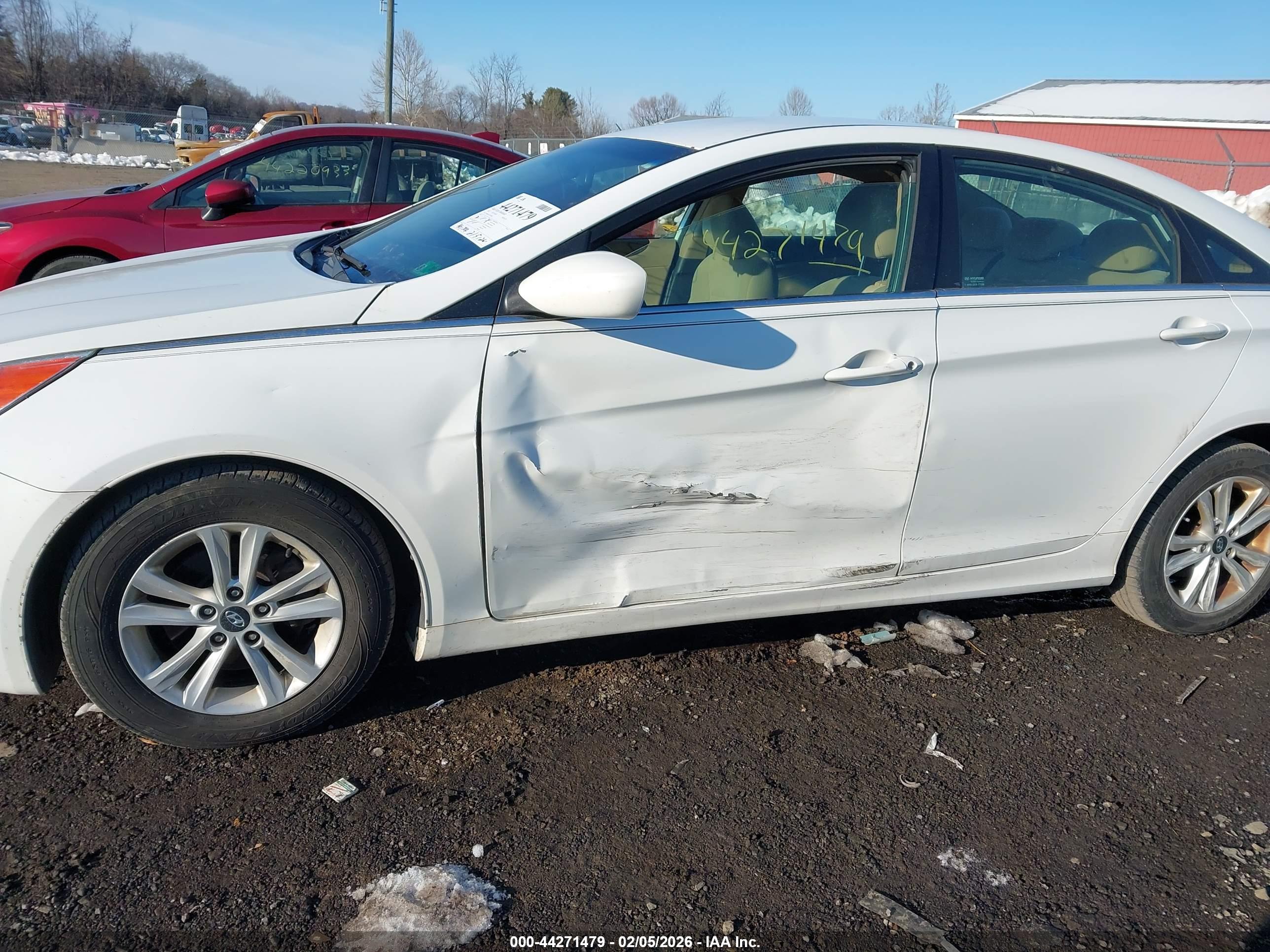 HYUNDAI SONATA image 6