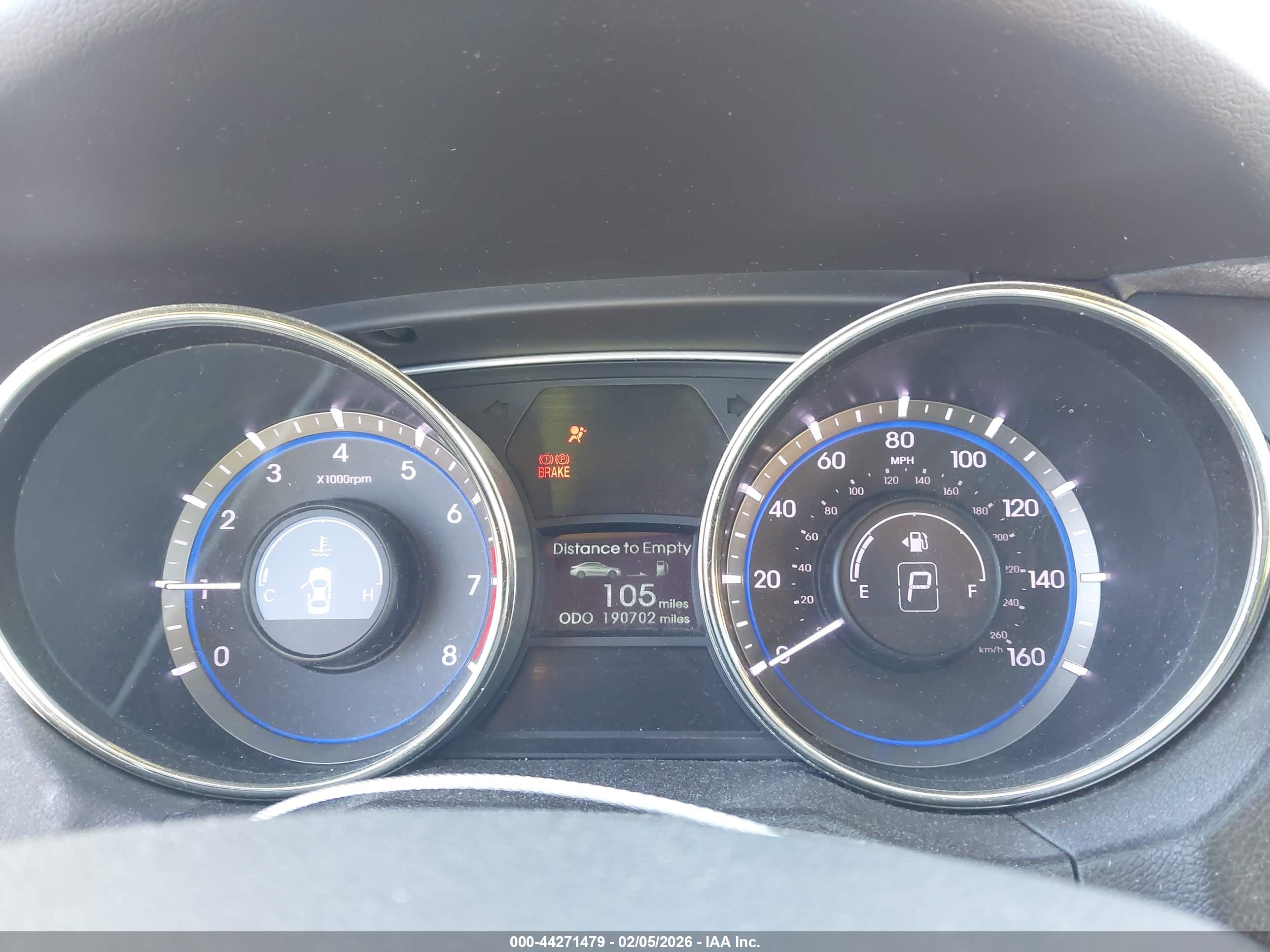 HYUNDAI SONATA image 7