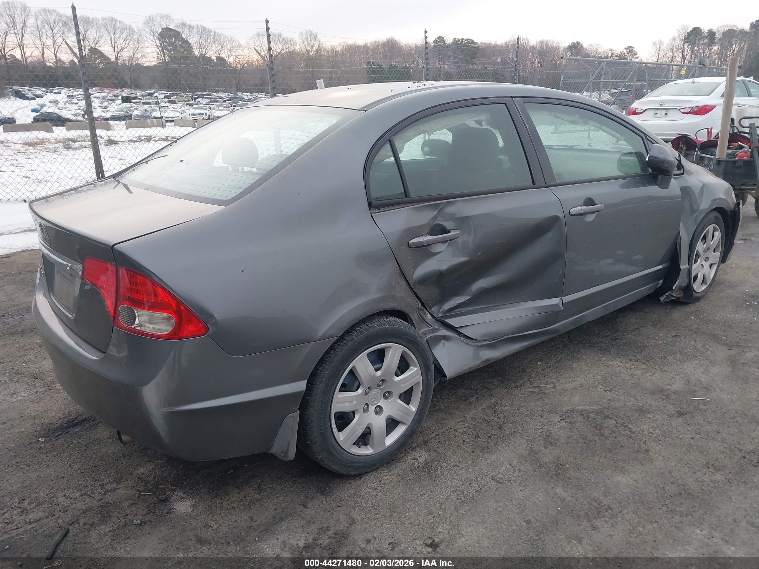 HONDA CIVIC image 4