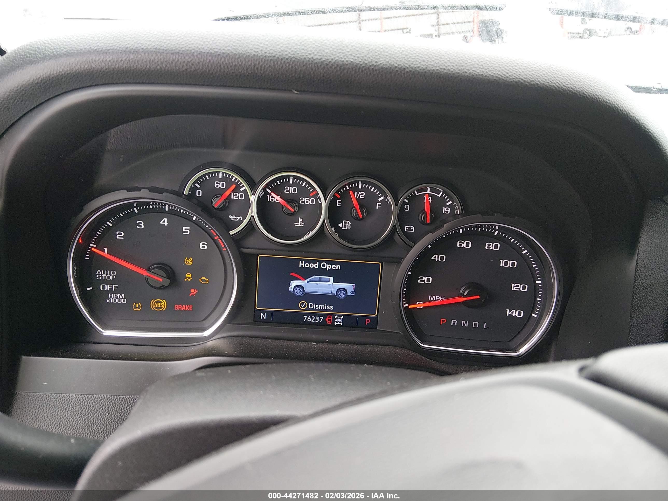 CHEVROLET SILVERADO image 7