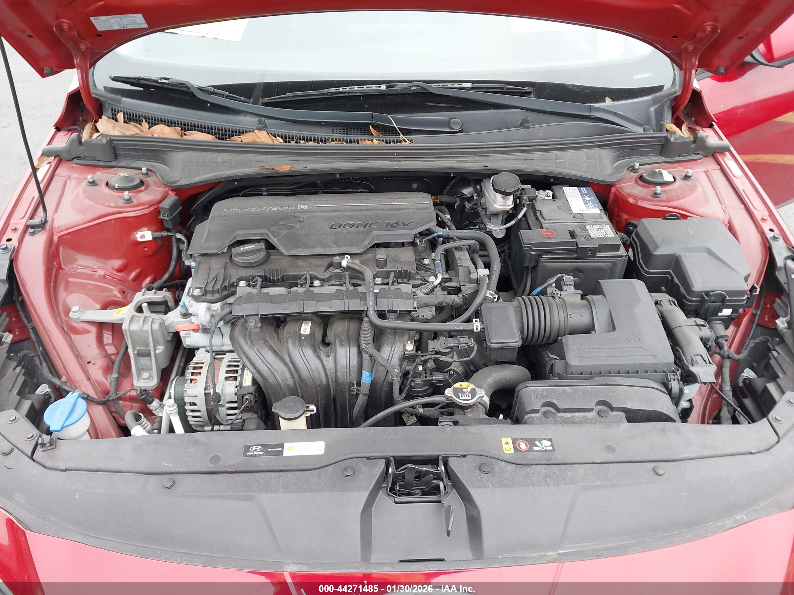 HYUNDAI ELANTRA image 10