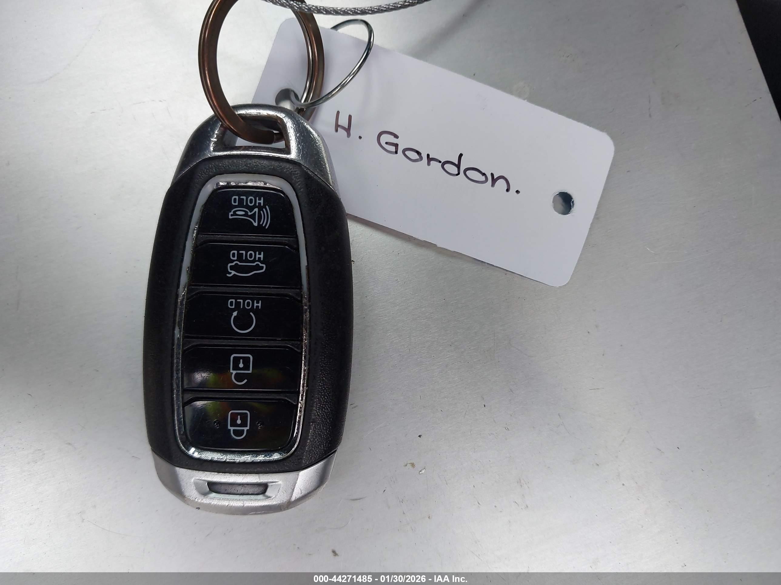 HYUNDAI ELANTRA image 11