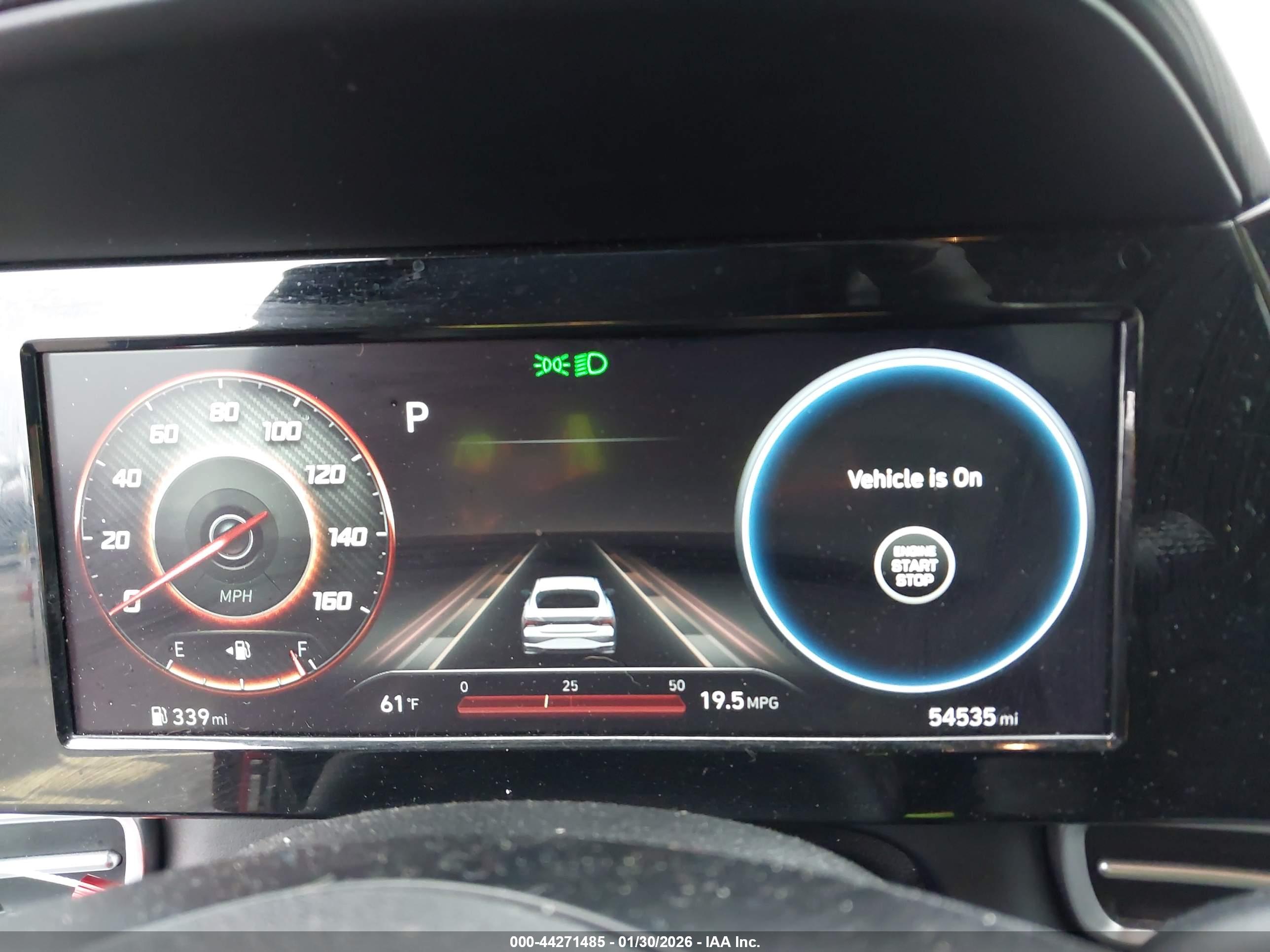 HYUNDAI ELANTRA image 7