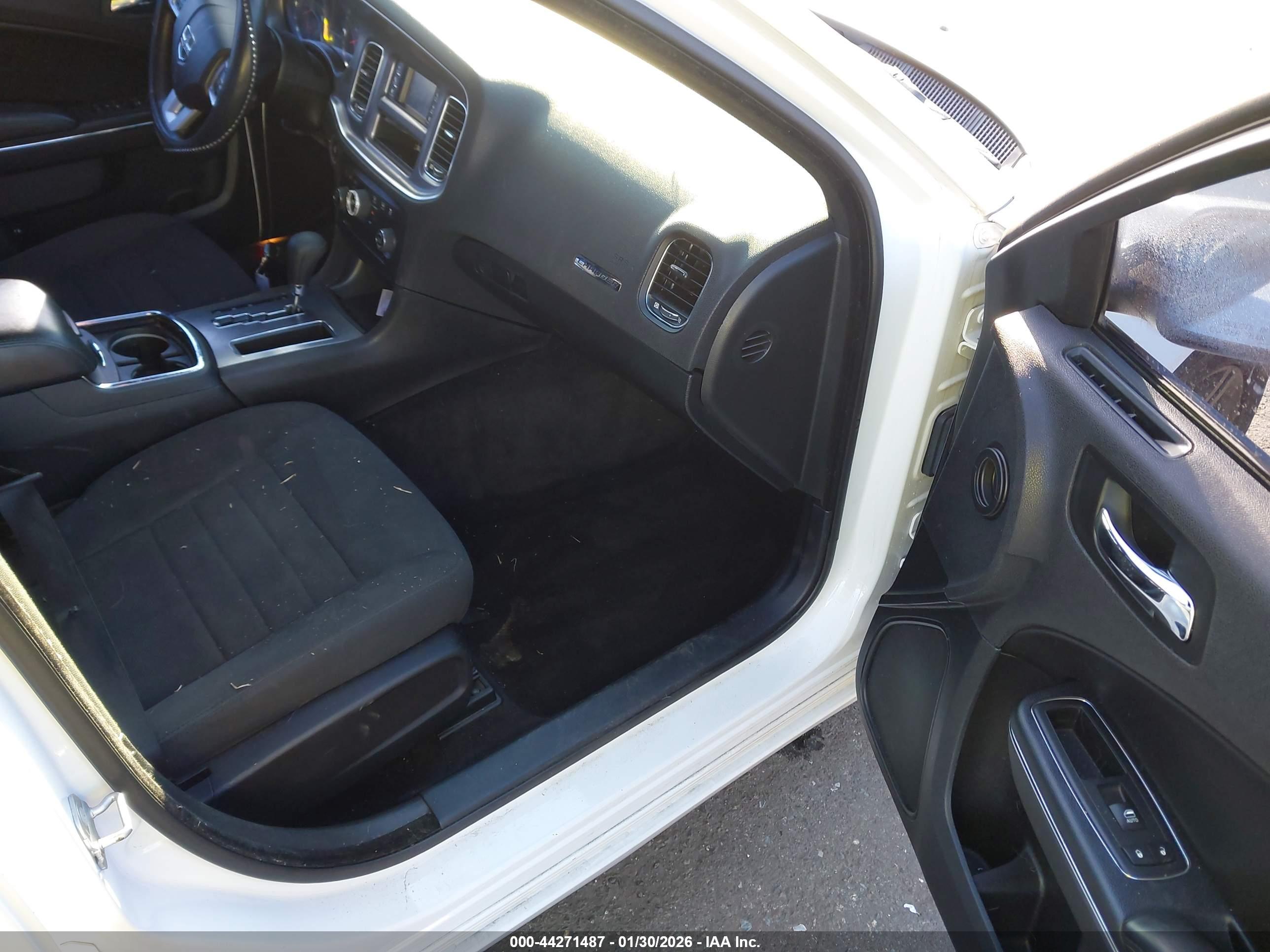 DODGE CHARGER image 5