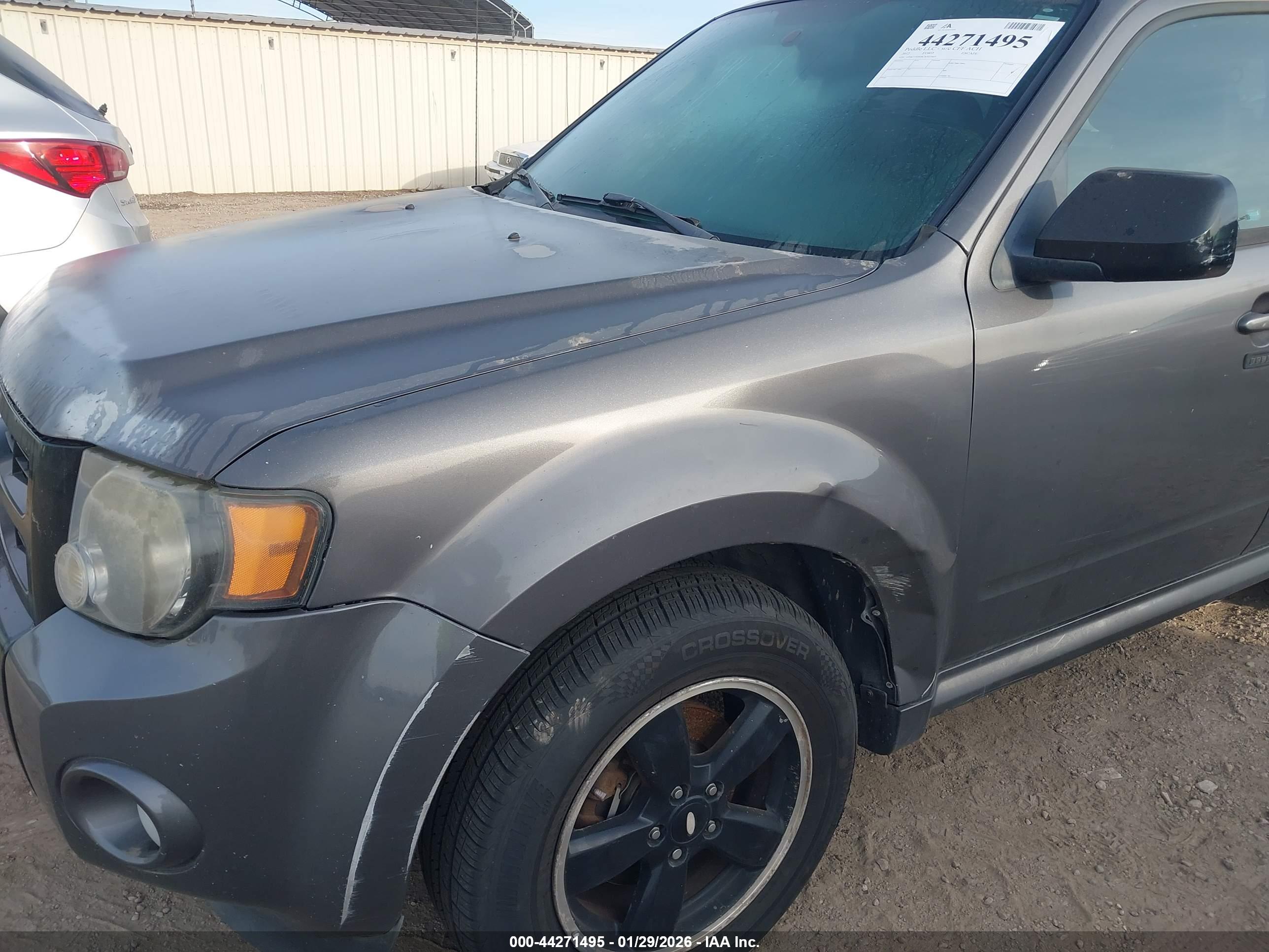 FORD ESCAPE image 6