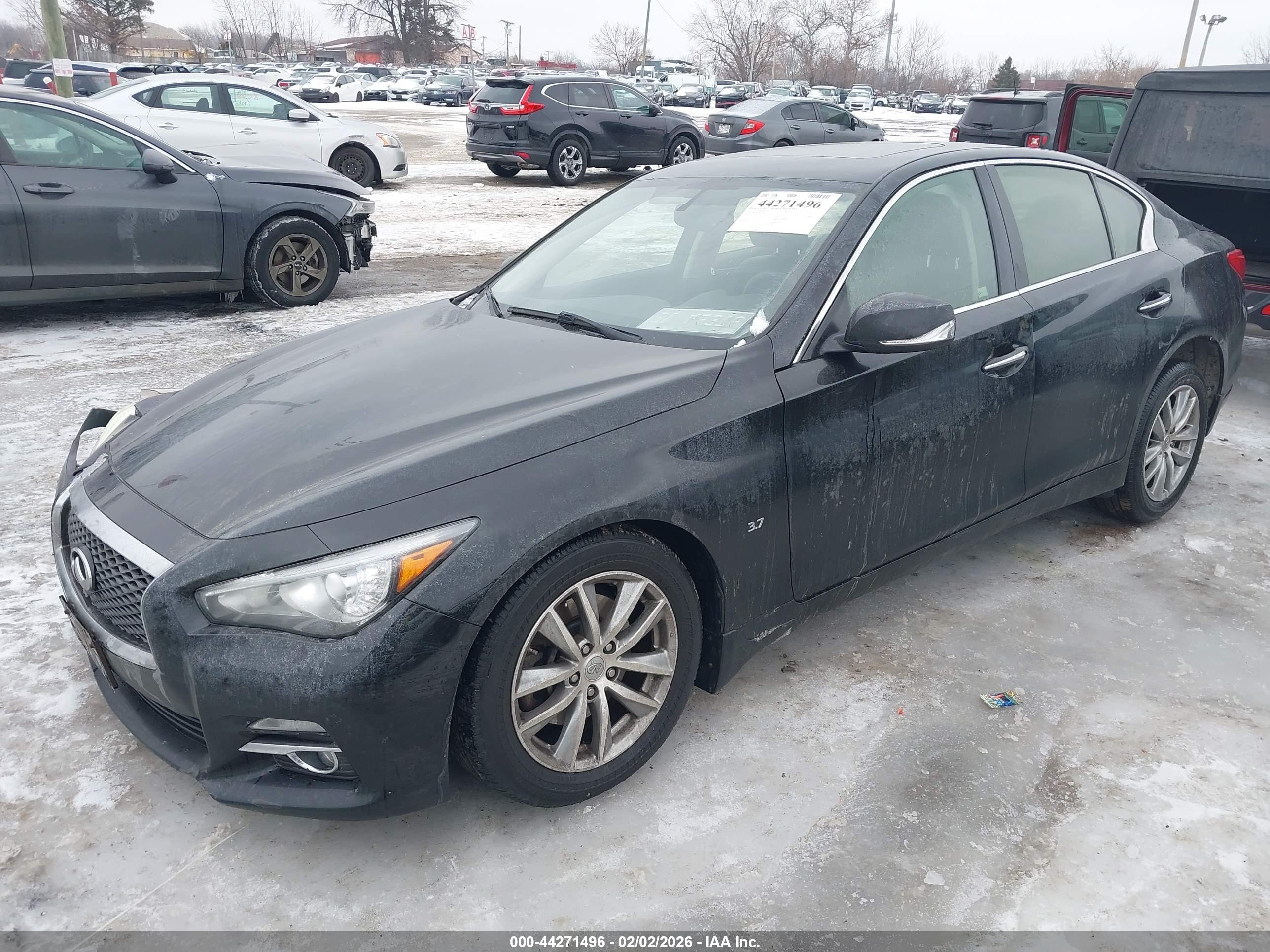 INFINITI Q50 image 2