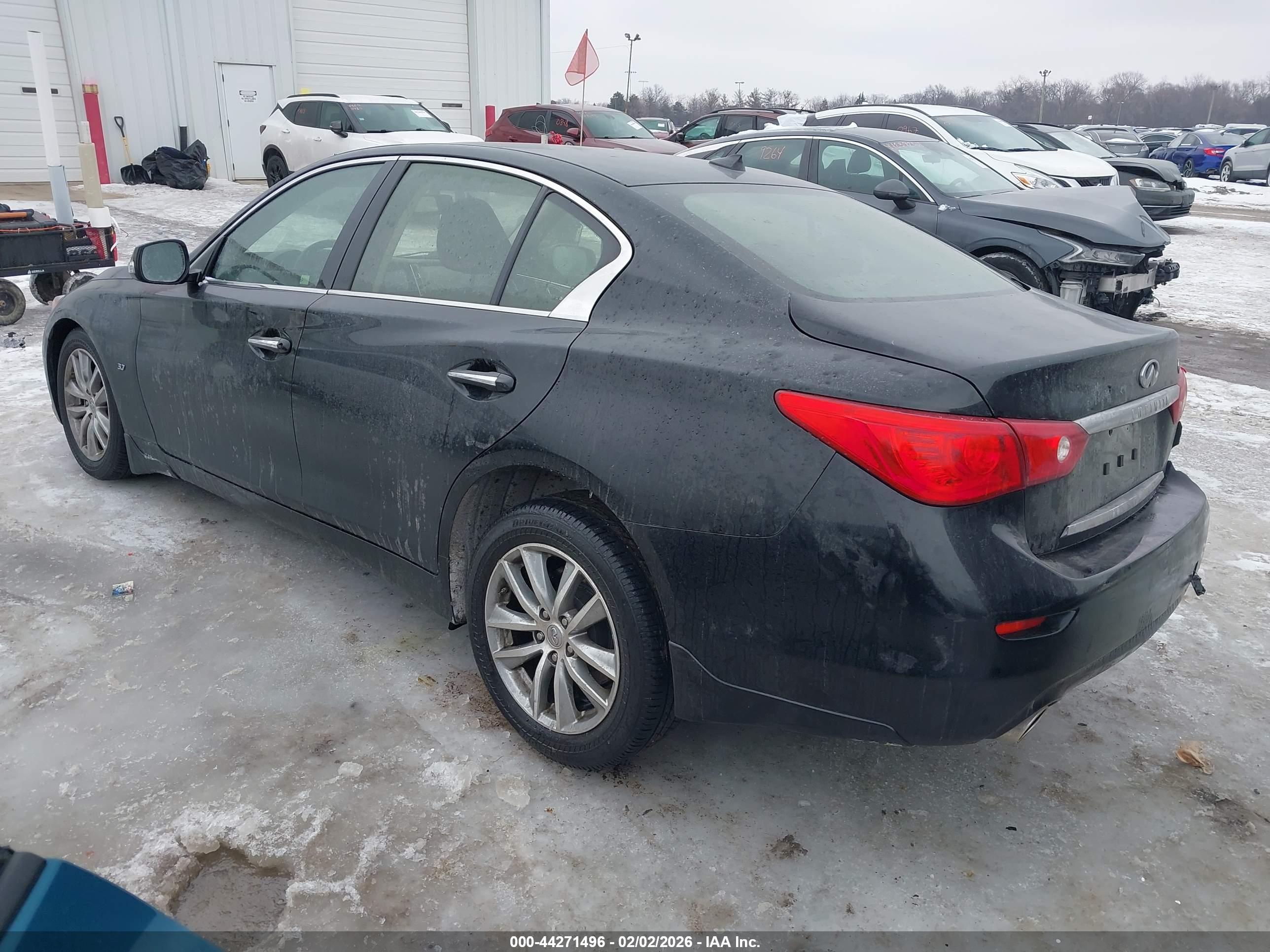 INFINITI Q50 image 3