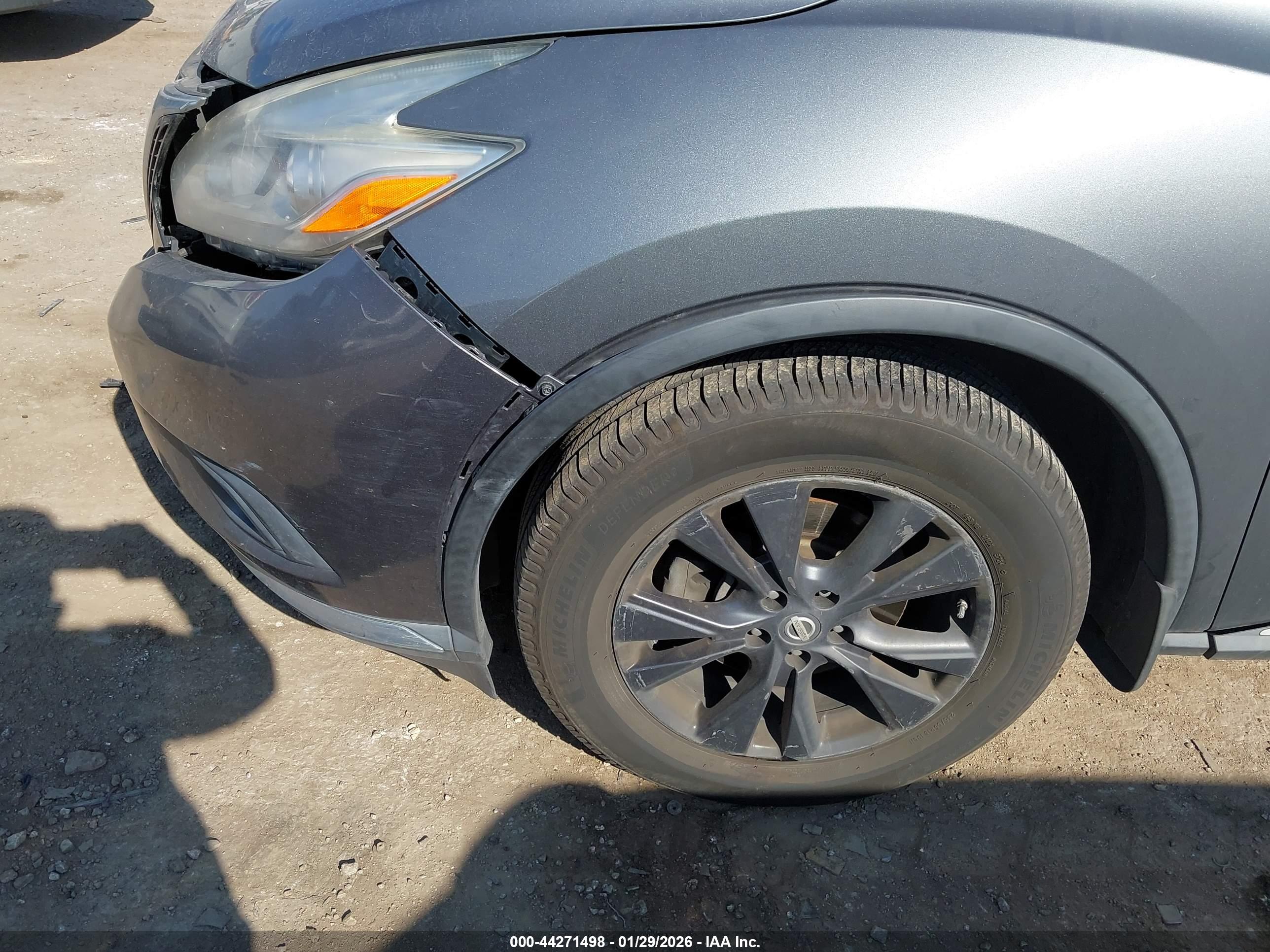 NISSAN MURANO image 6
