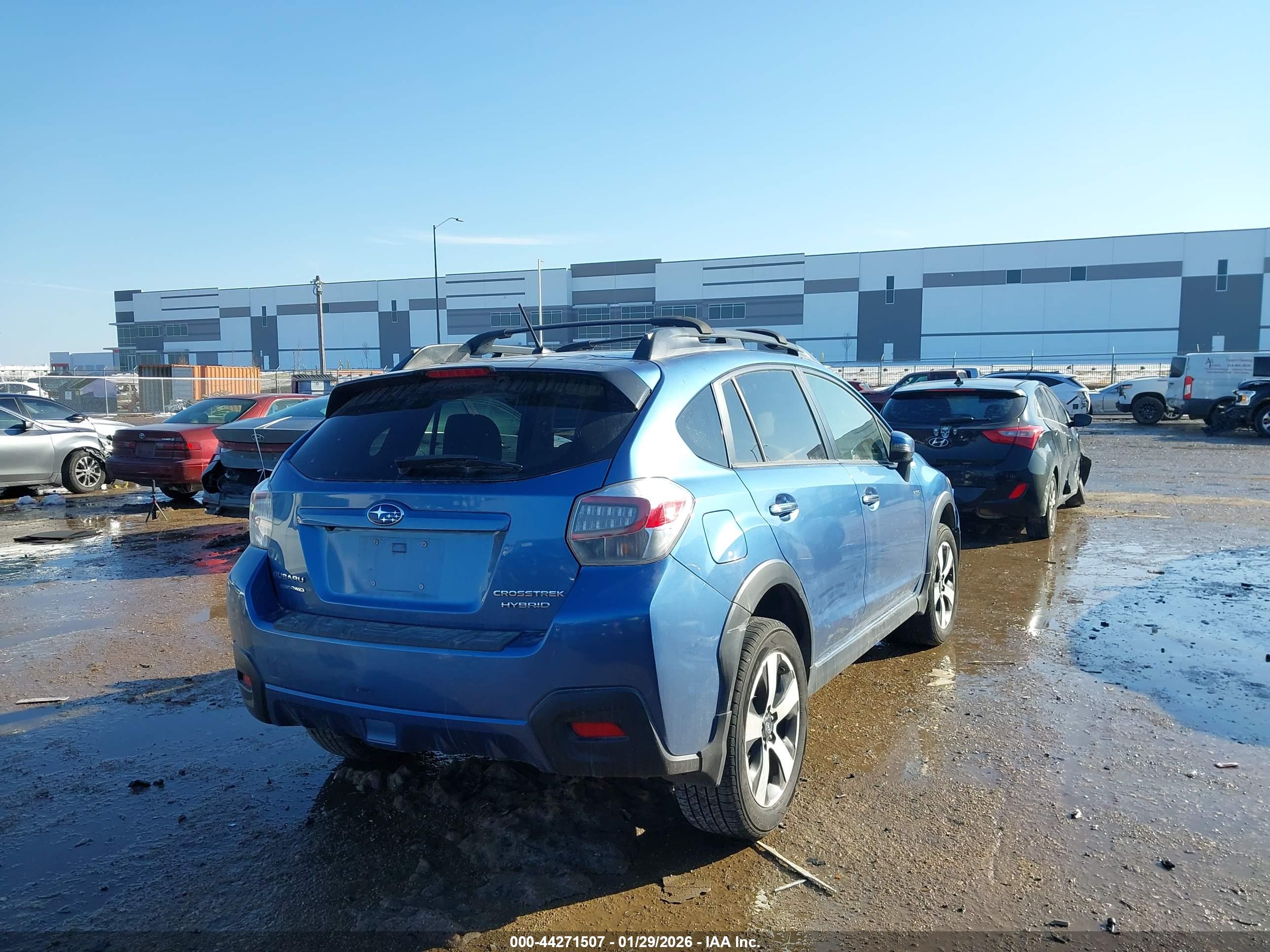 SUBARU CROSSTREK image 4