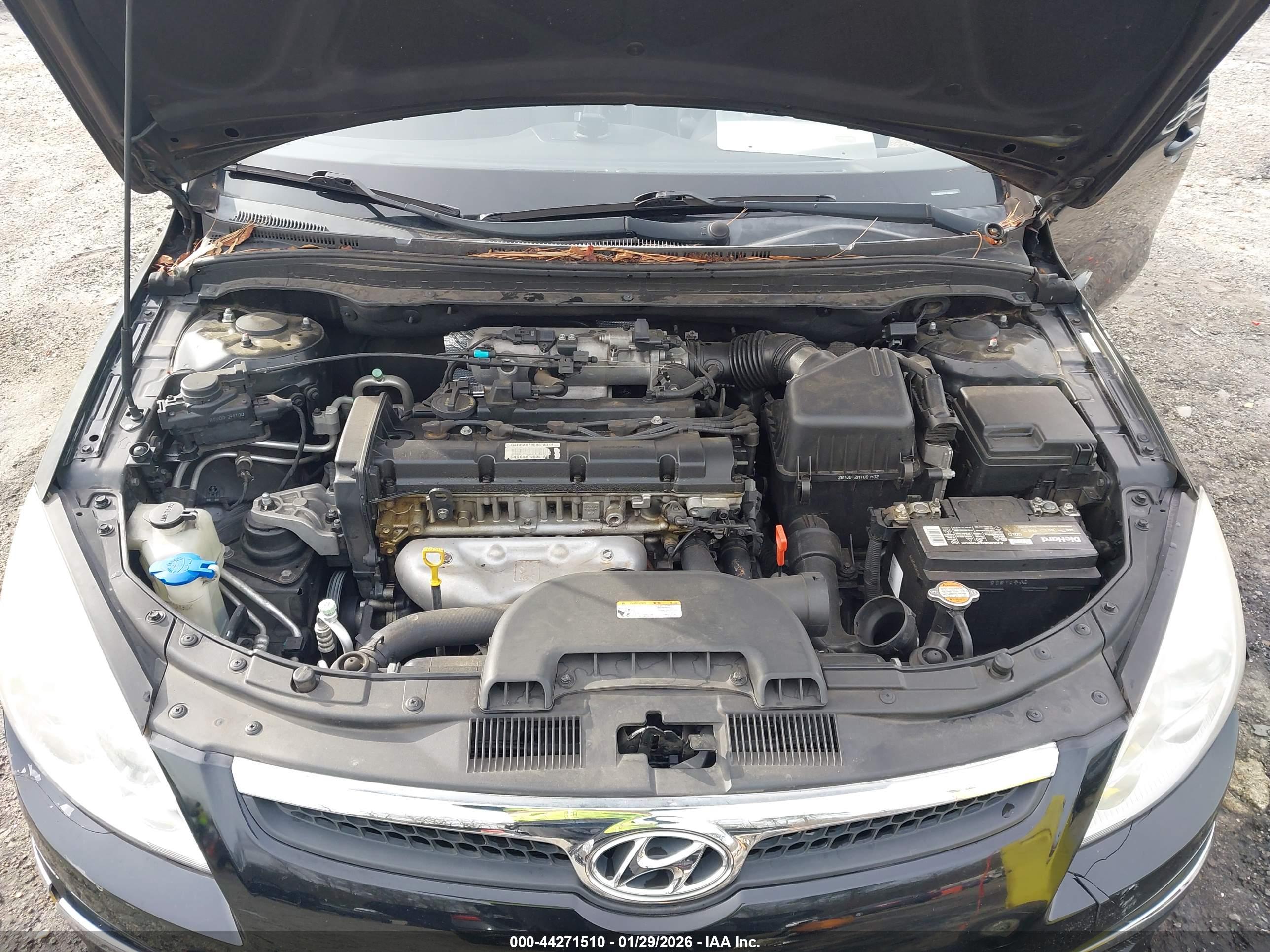 HYUNDAI ELANTRA image 10