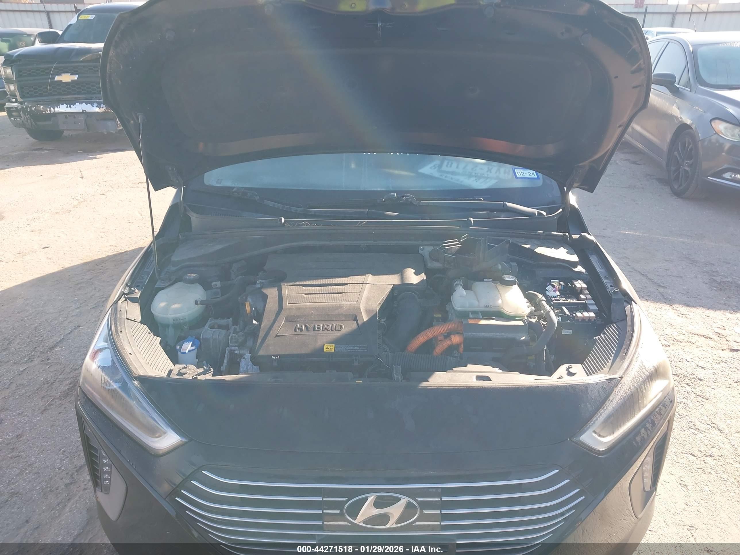 HYUNDAI IONIQ image 10