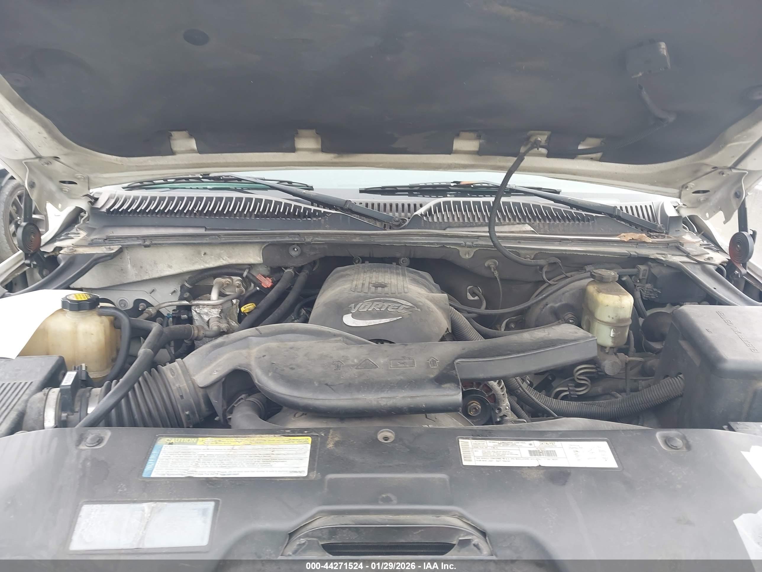 CHEVROLET TAHOE image 10