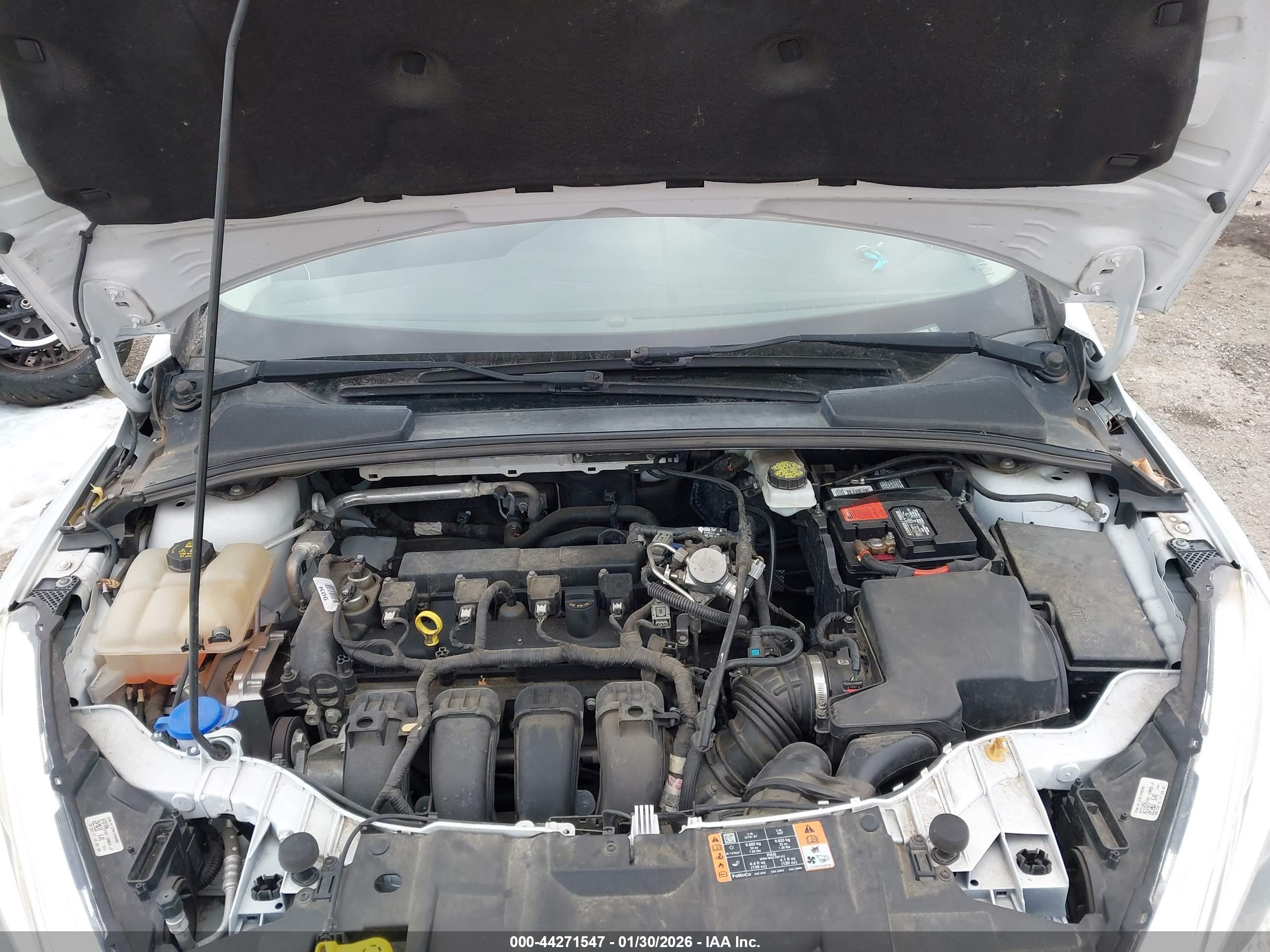 FORD FOCUS image 10