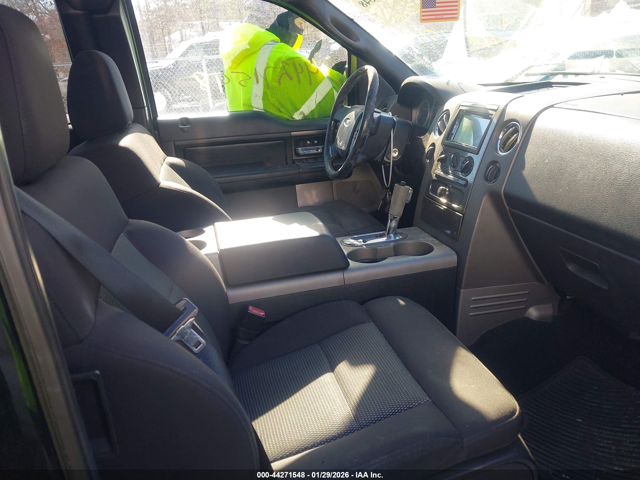 FORD F-150 image 5