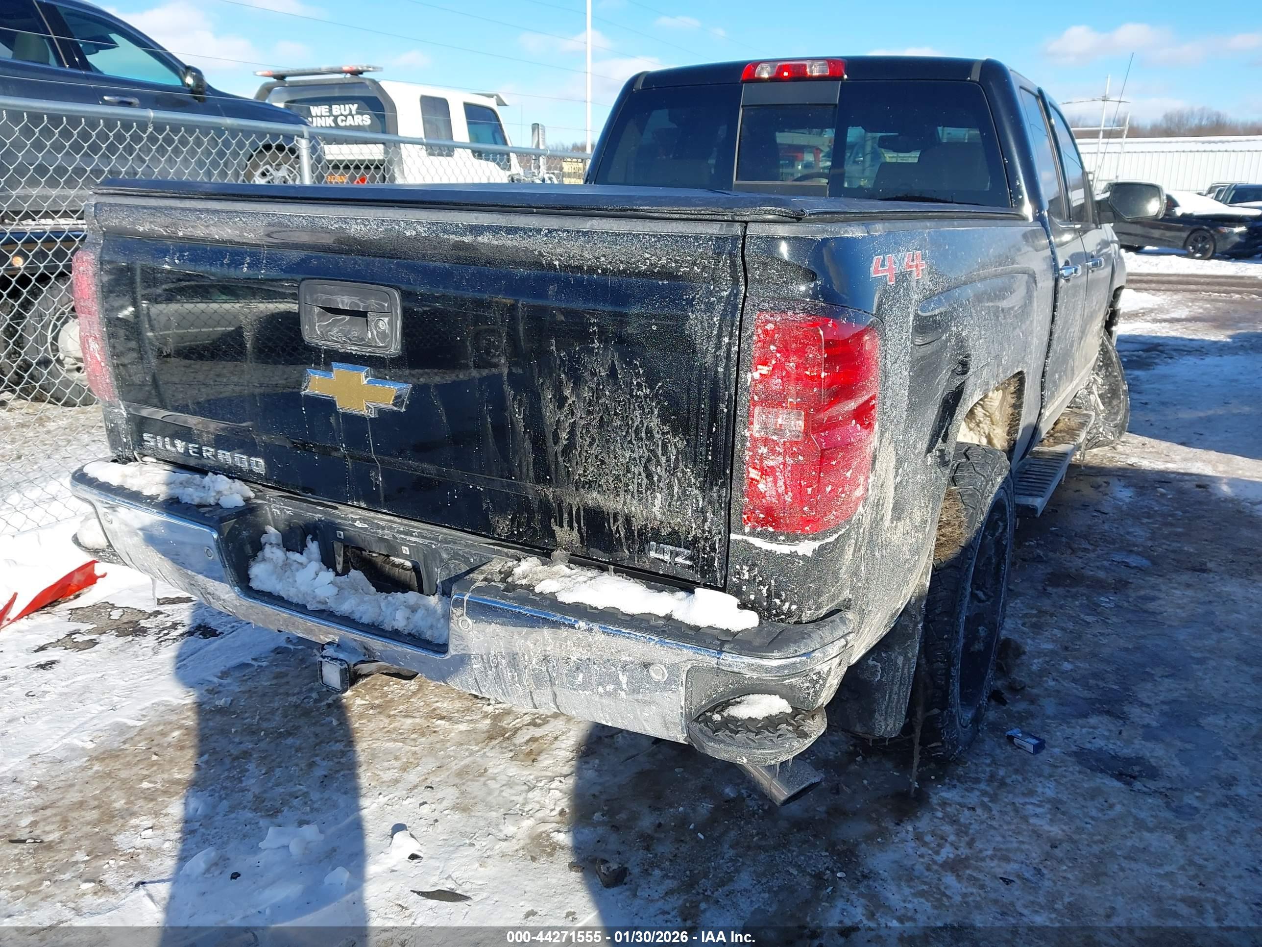 CHEVROLET SILVERADO image 4