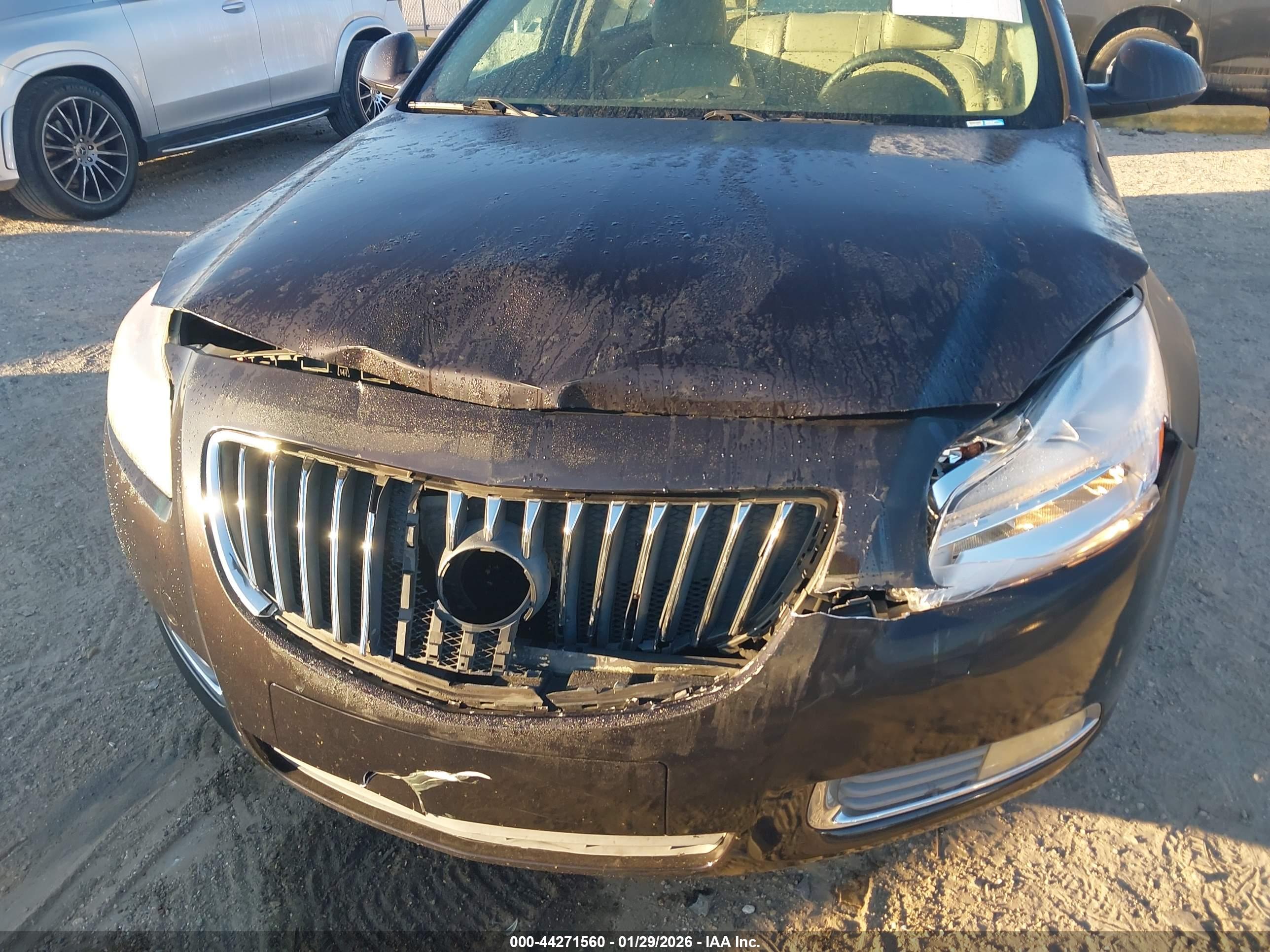BUICK REGAL image 6