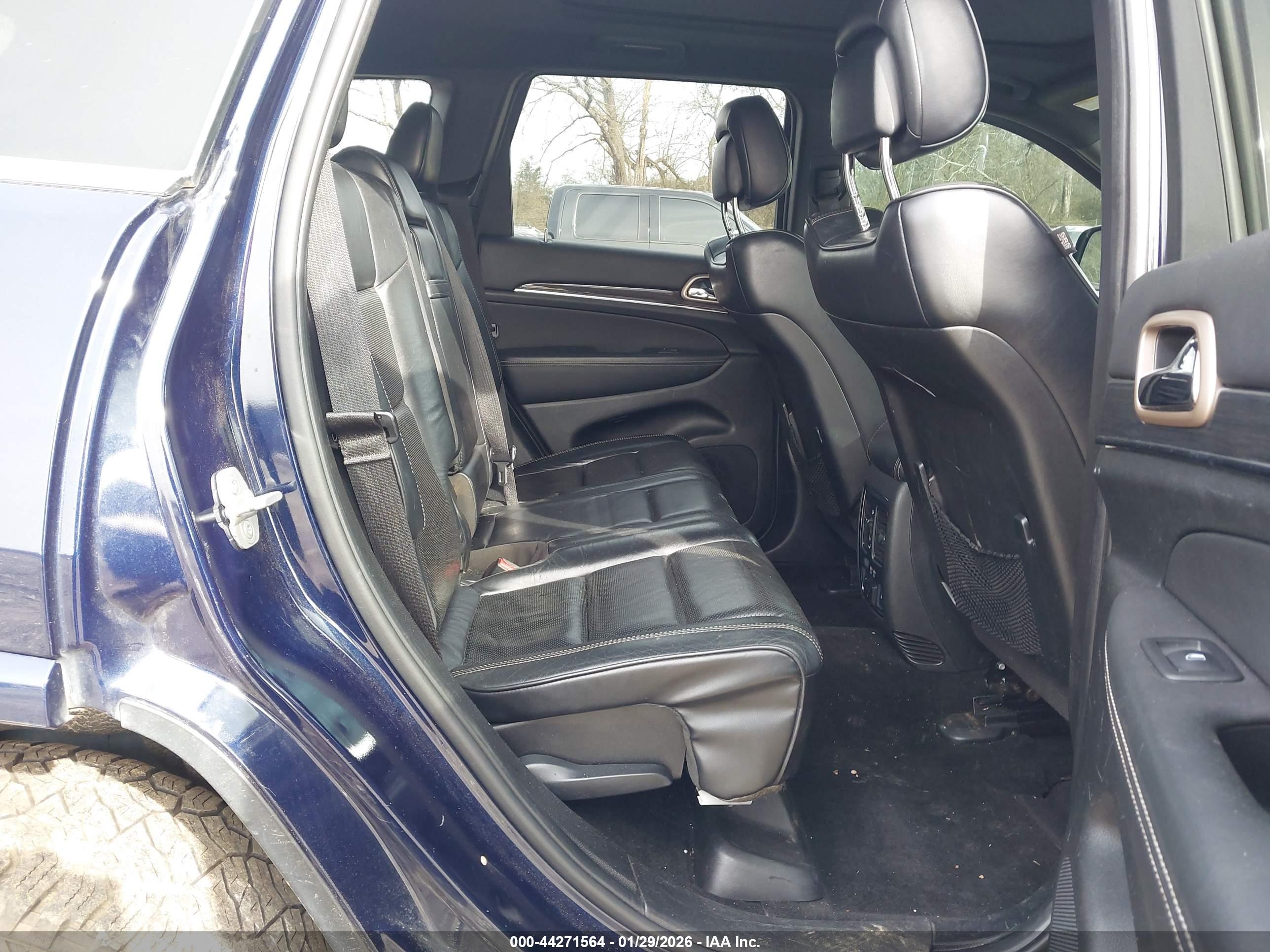 JEEP GRAND image 8
