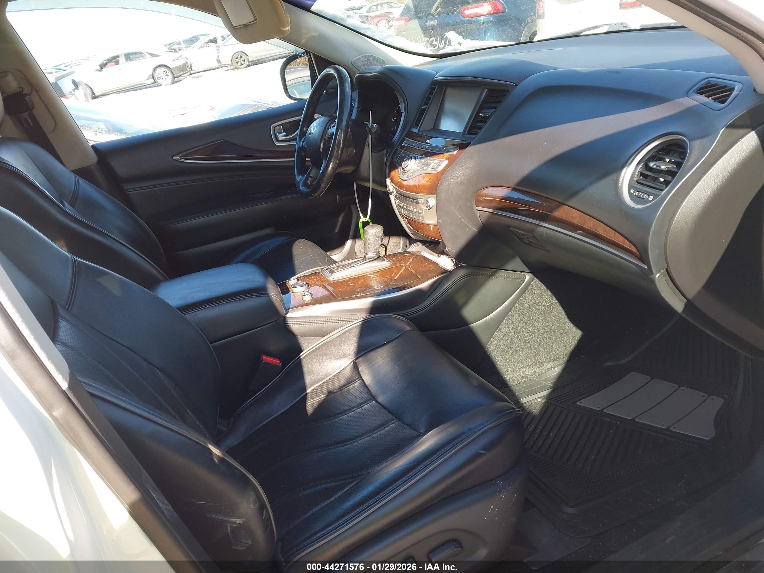 INFINITI QX60 image 5