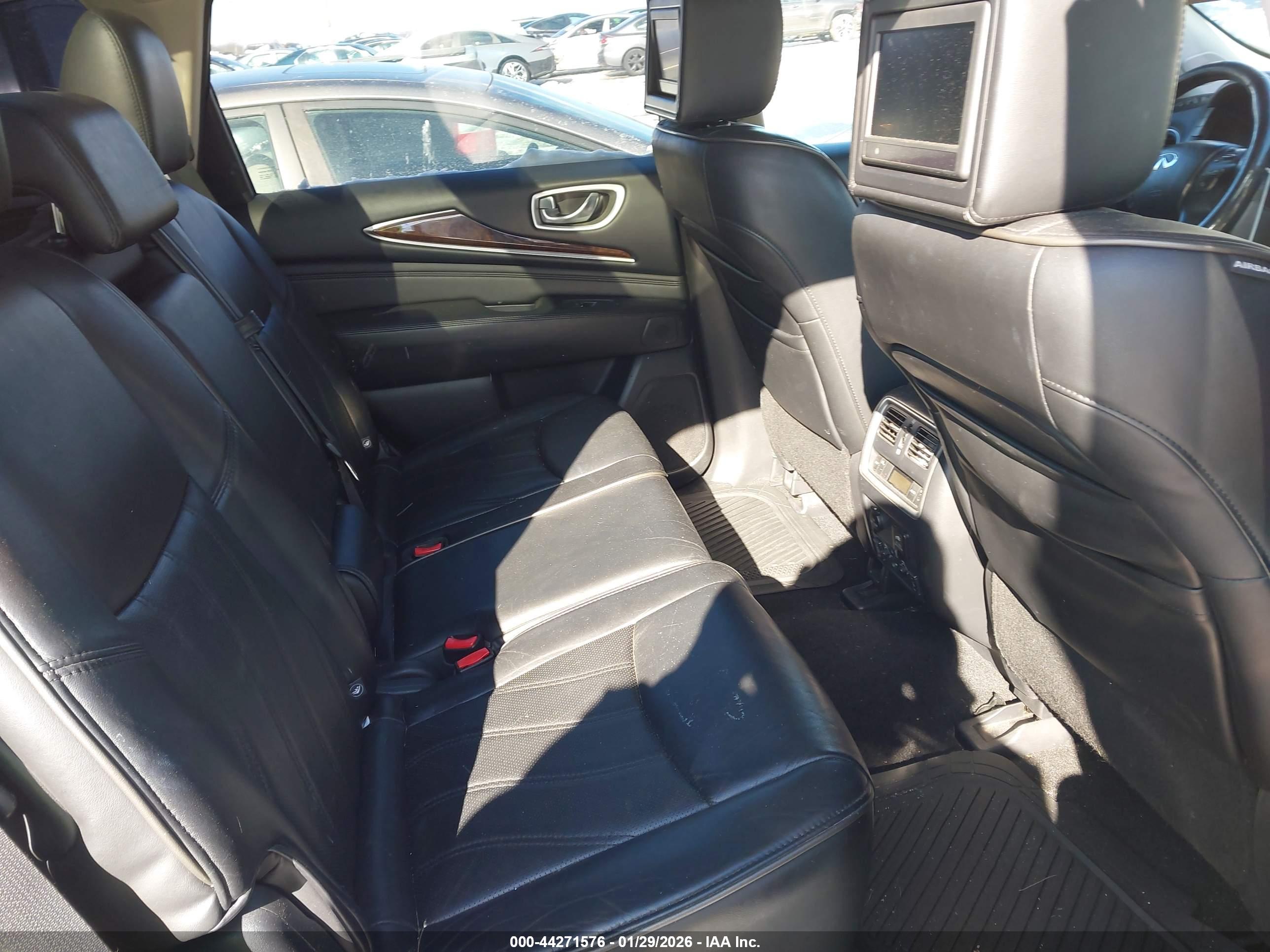 INFINITI QX60 image 8