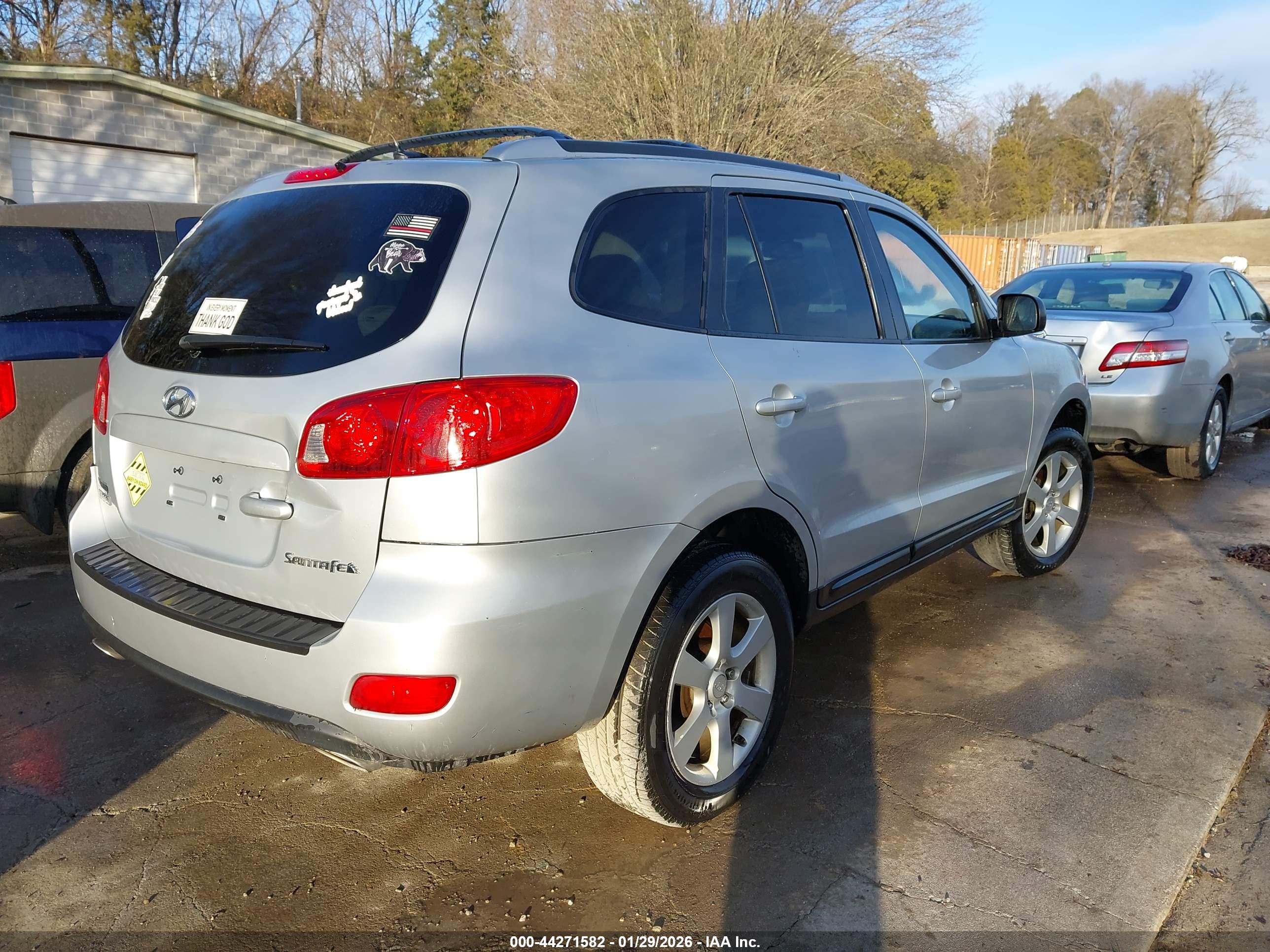 HYUNDAI SANTA image 4