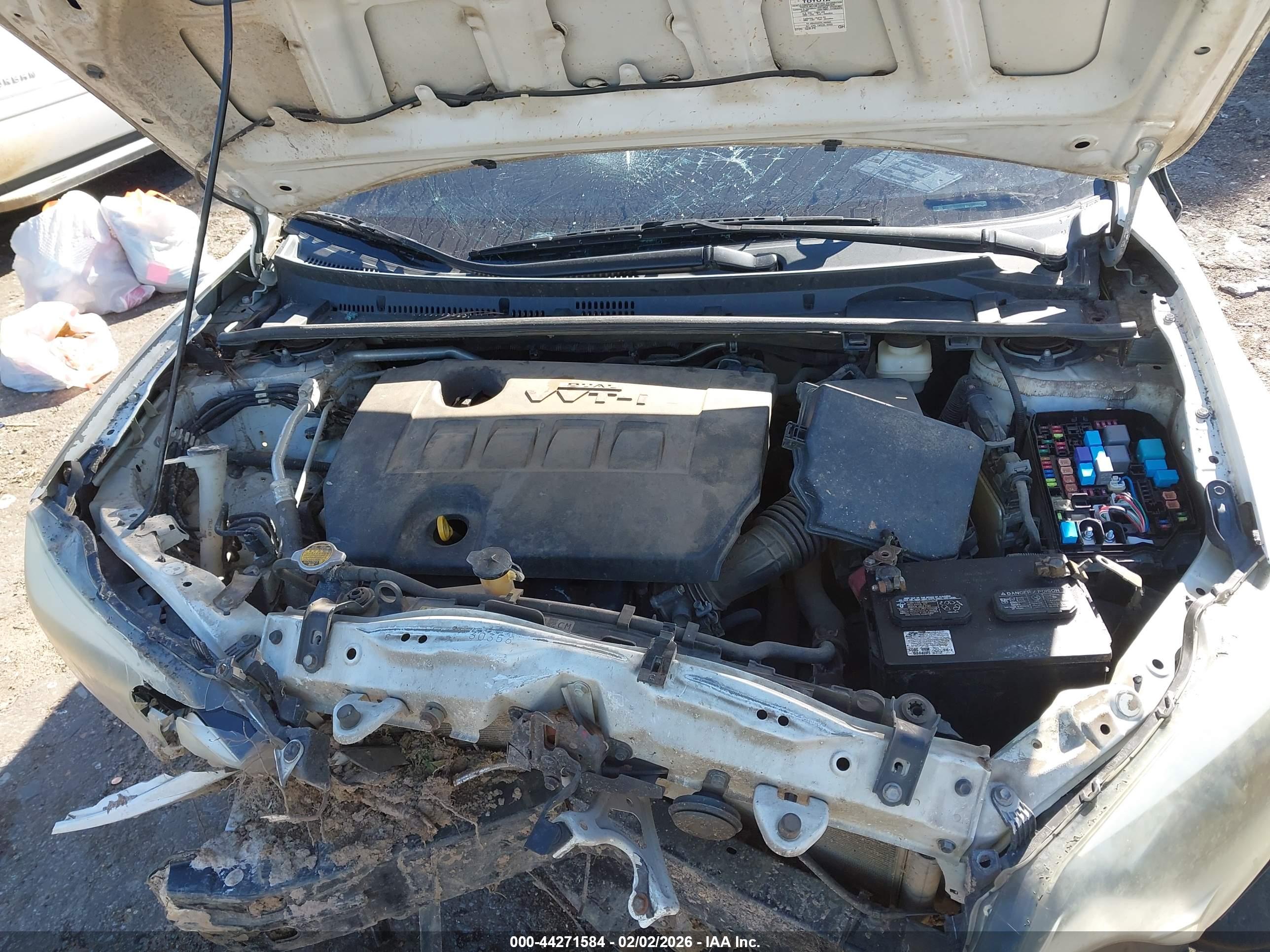 TOYOTA COROLLA image 10