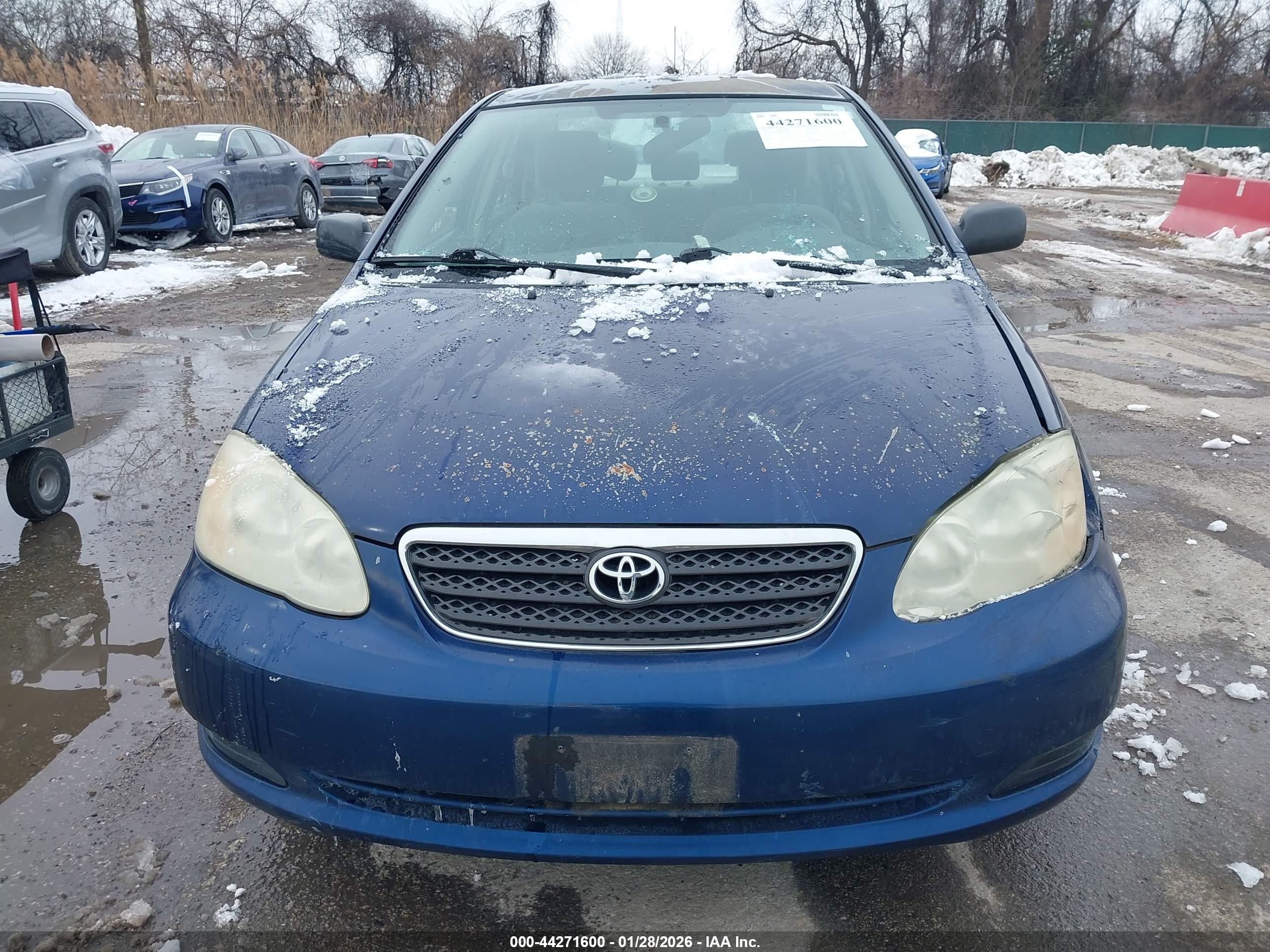TOYOTA COROLLA image 6