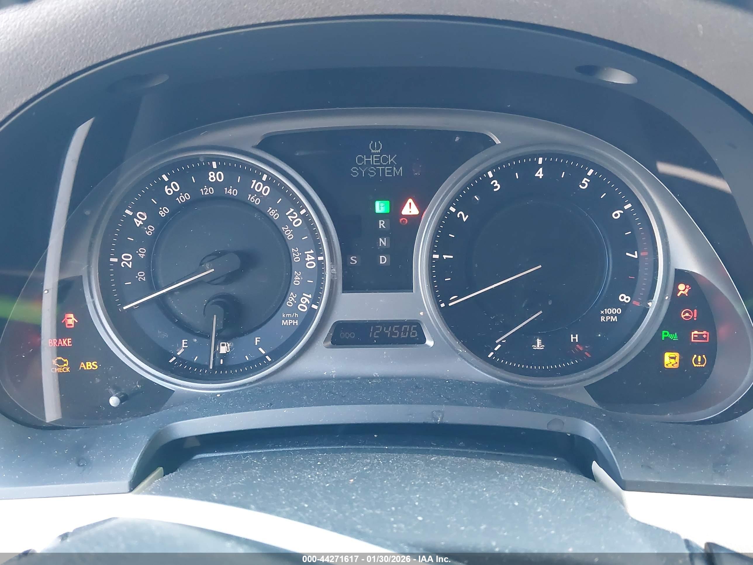 LEXUS IS image 7