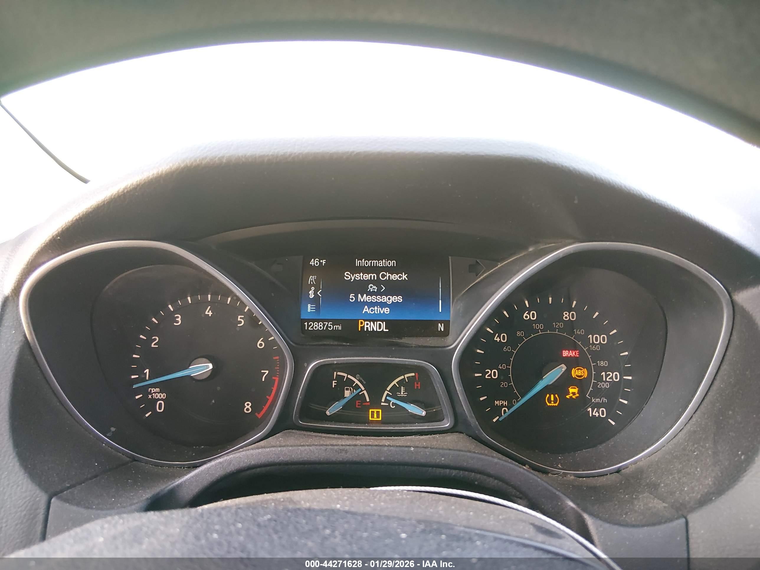 FORD FOCUS image 7