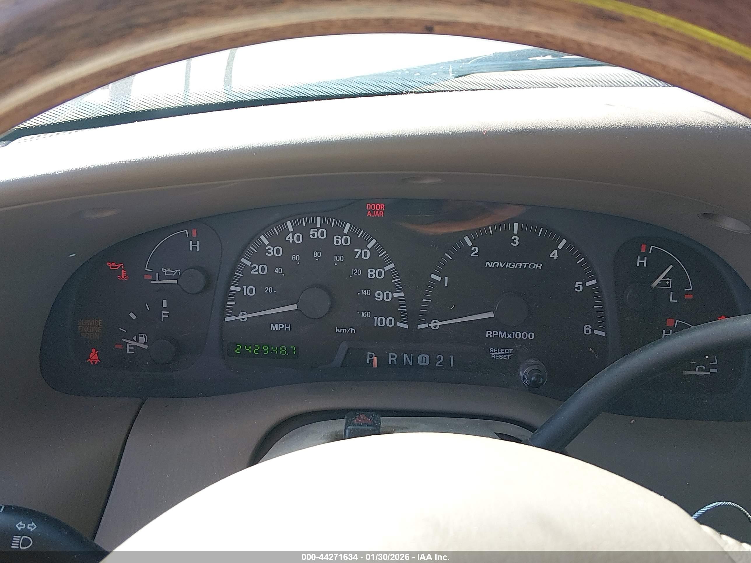 LINCOLN NAVIGATOR image 7