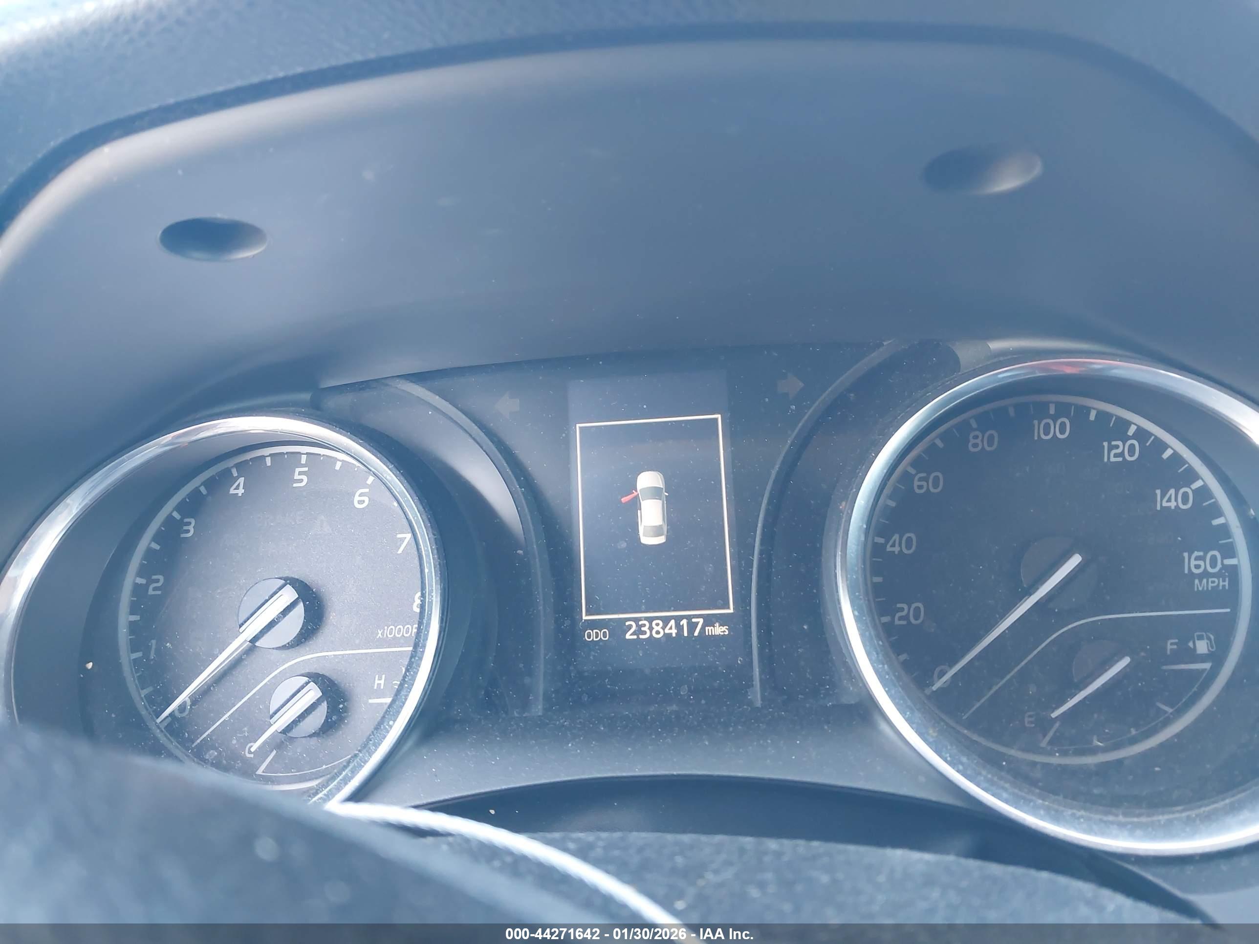 TOYOTA CAMRY image 7