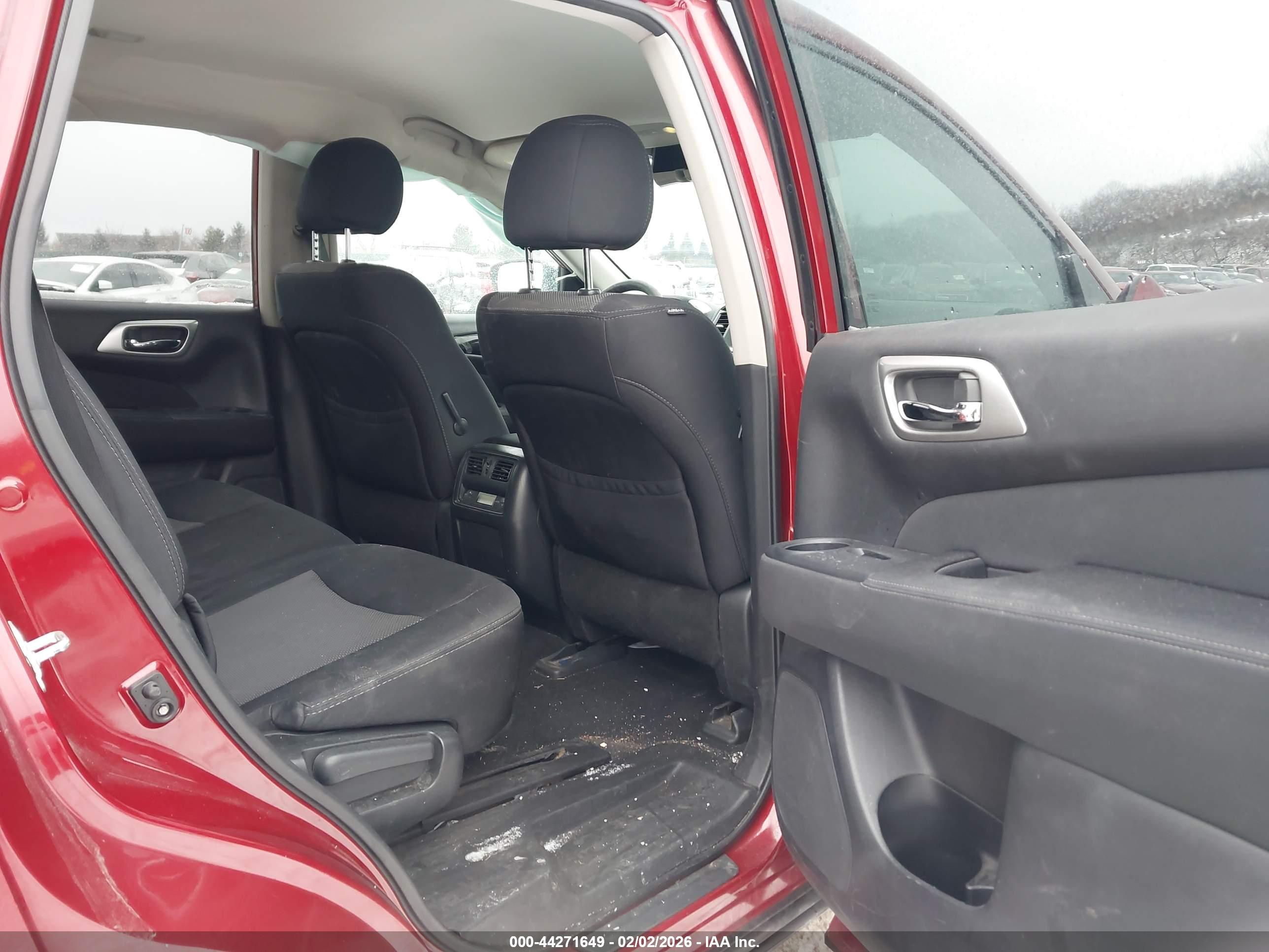 NISSAN PATHFINDER image 8