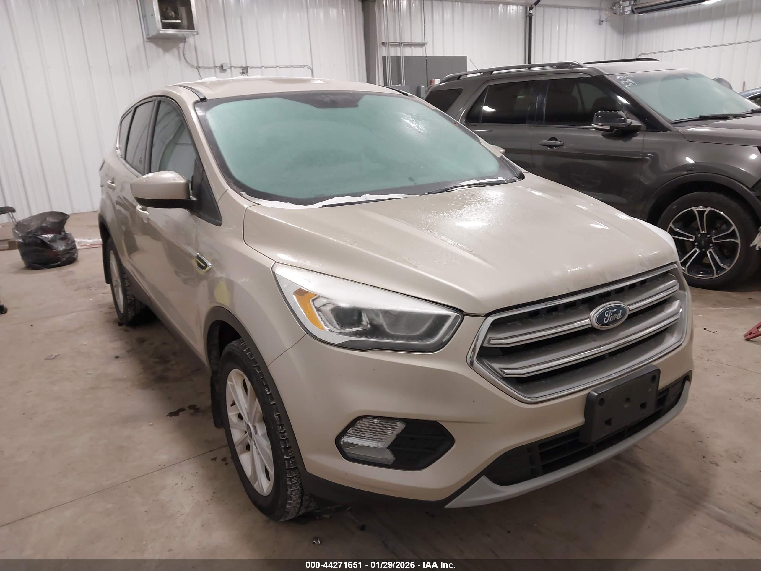 FORD ESCAPE image 6
