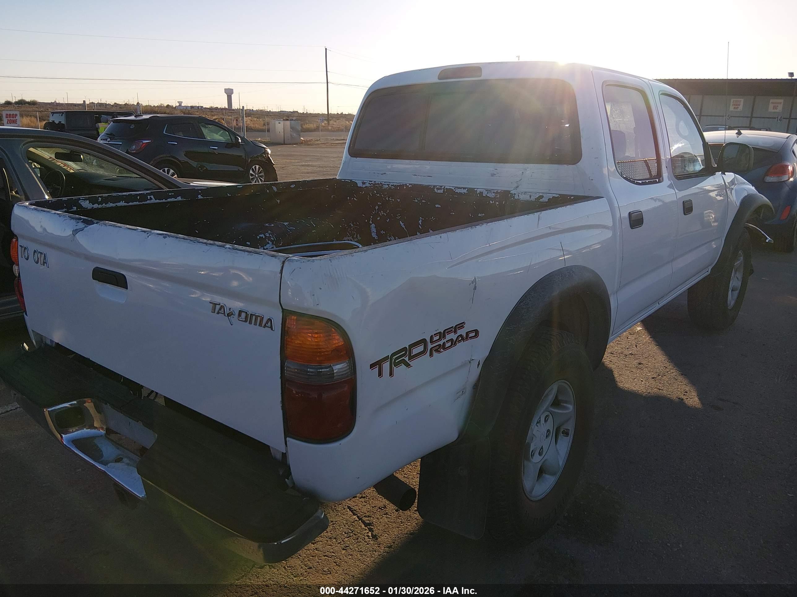 TOYOTA TACOMA image 4