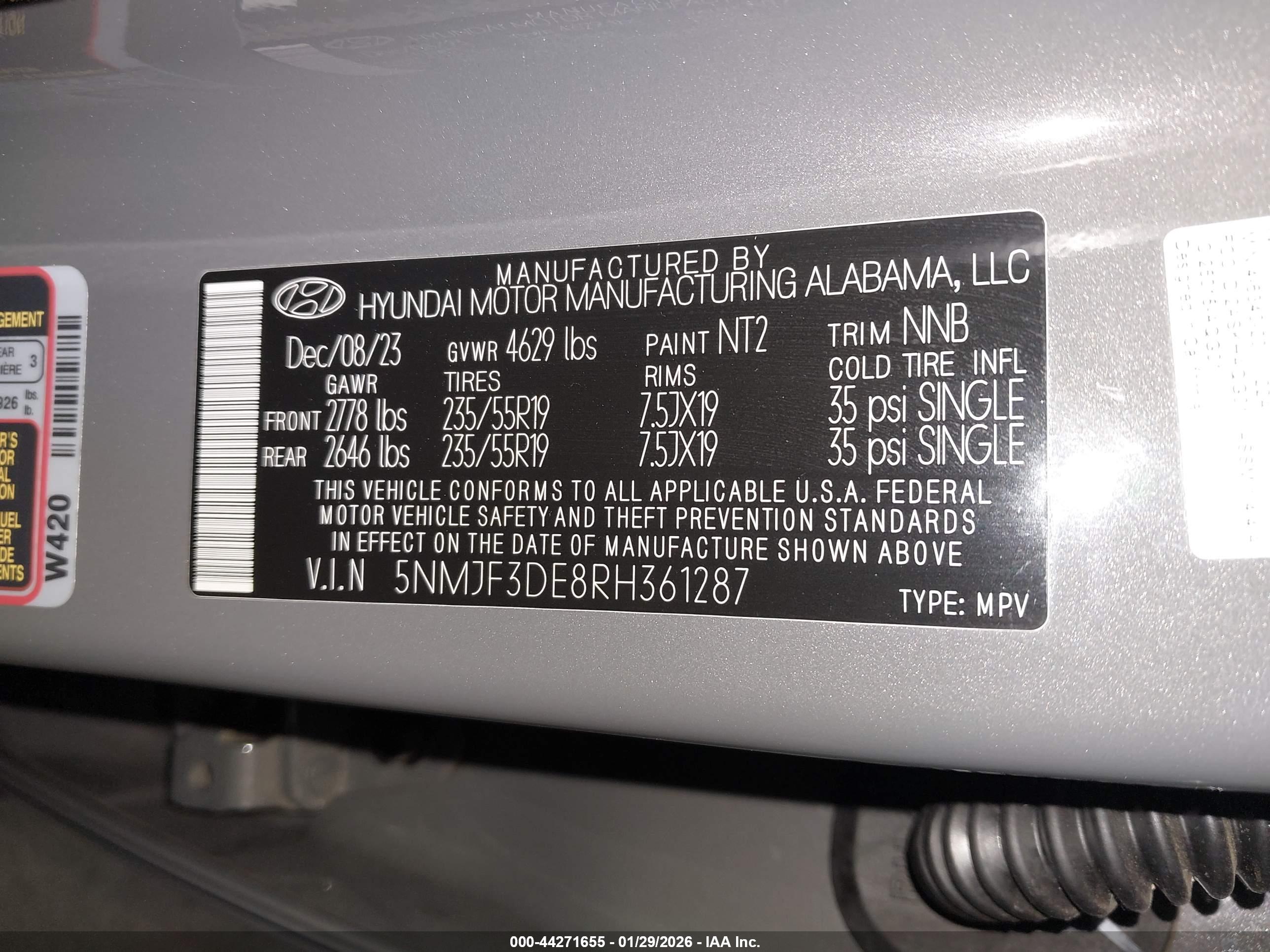 HYUNDAI TUCSON image 9